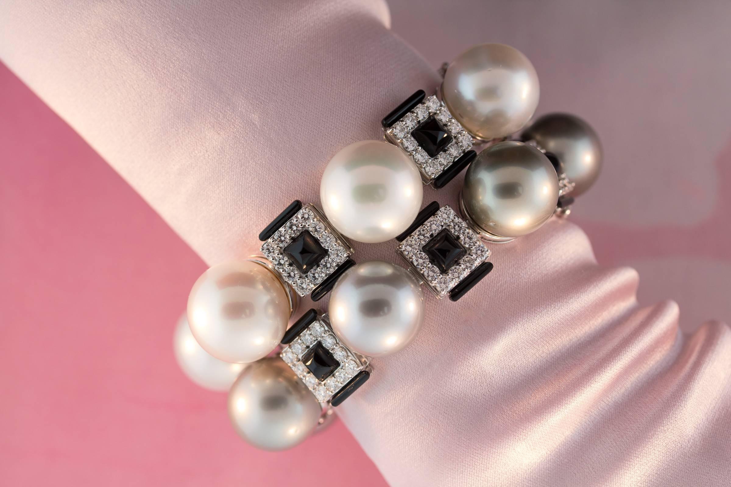 Ella Gafter Art Déco style Tahitian Pearl Diamond Cuff Bracelet For Sale 8