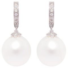 Ella Gafter, boucles d'oreilles pendantes 14 mm en perles des mers du Sud et diamants