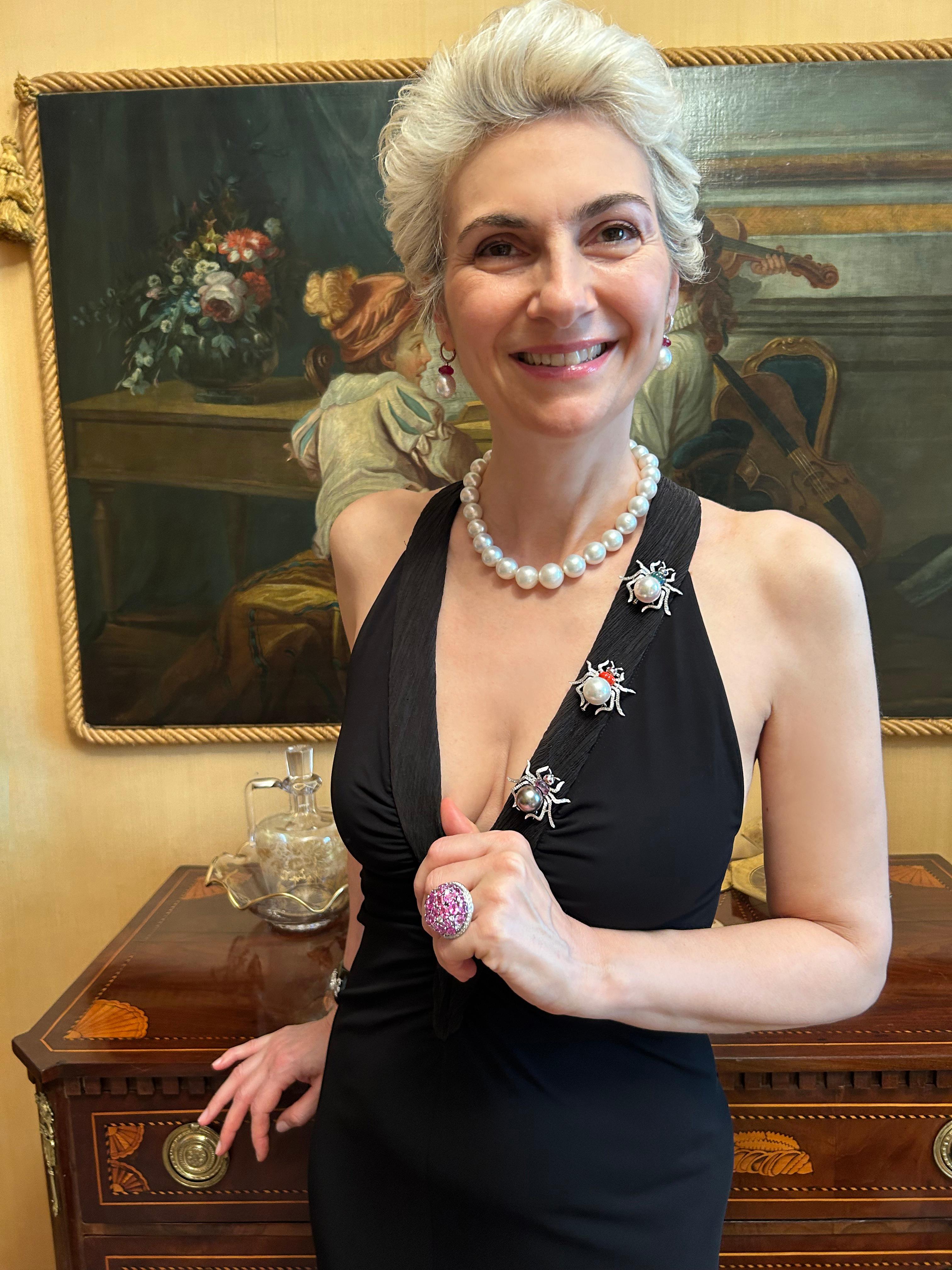 South Sea Pearl Necklace Diamond Clasp Design by Ella Gafter In New Condition For Sale In New York, NY