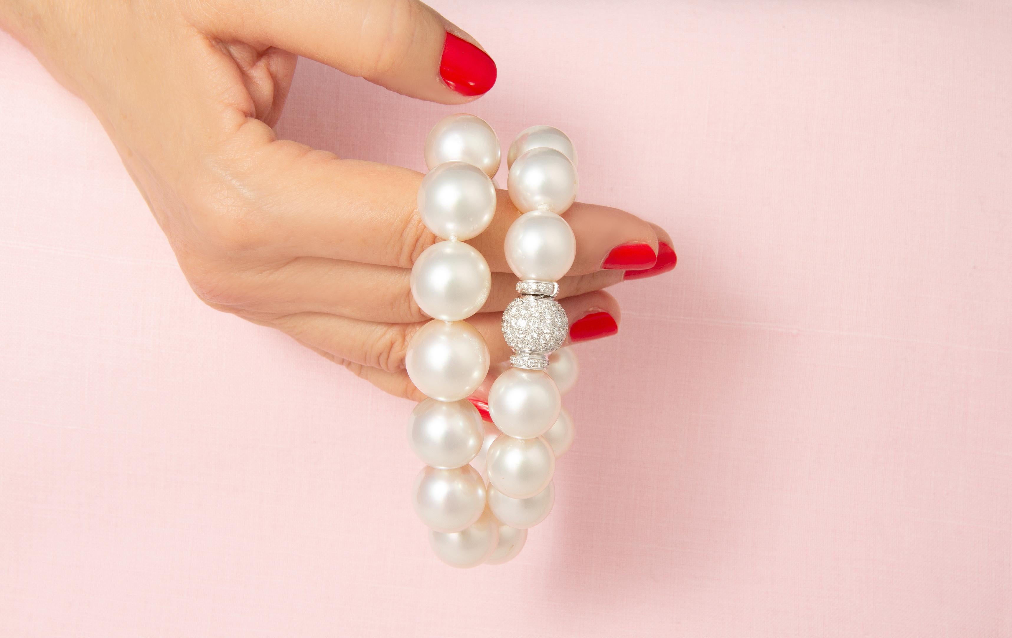 thick pearl choker necklace