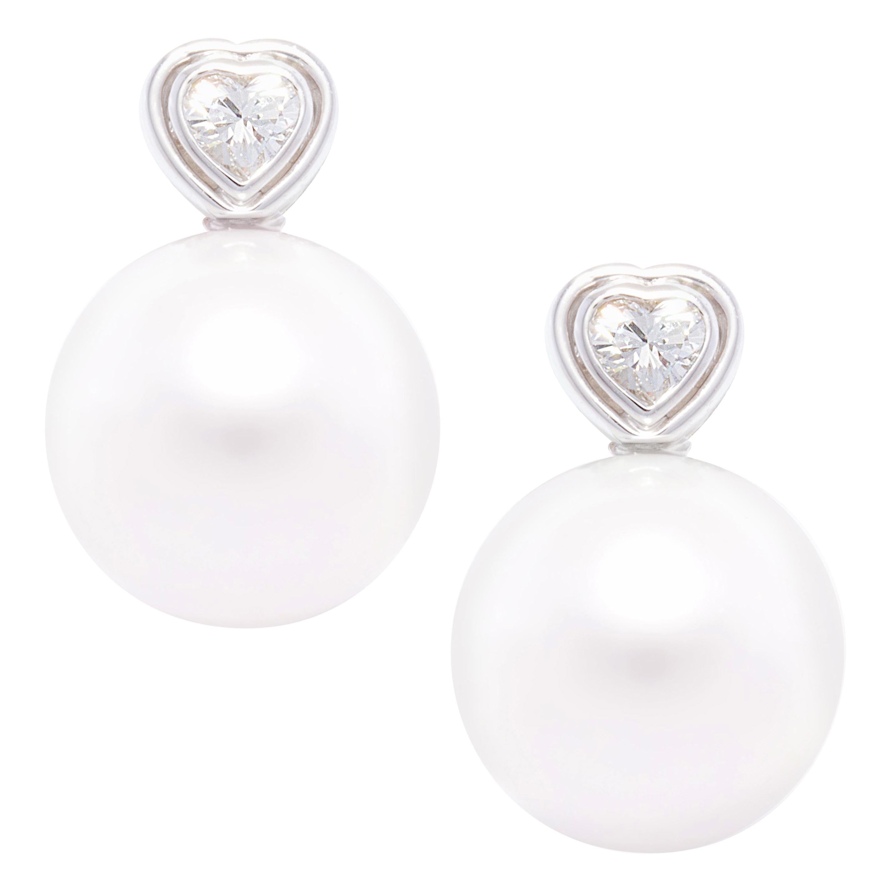 Ella Gafter Heart Shape Diamond 17.5mm Pearl Stud Earrings For Sale