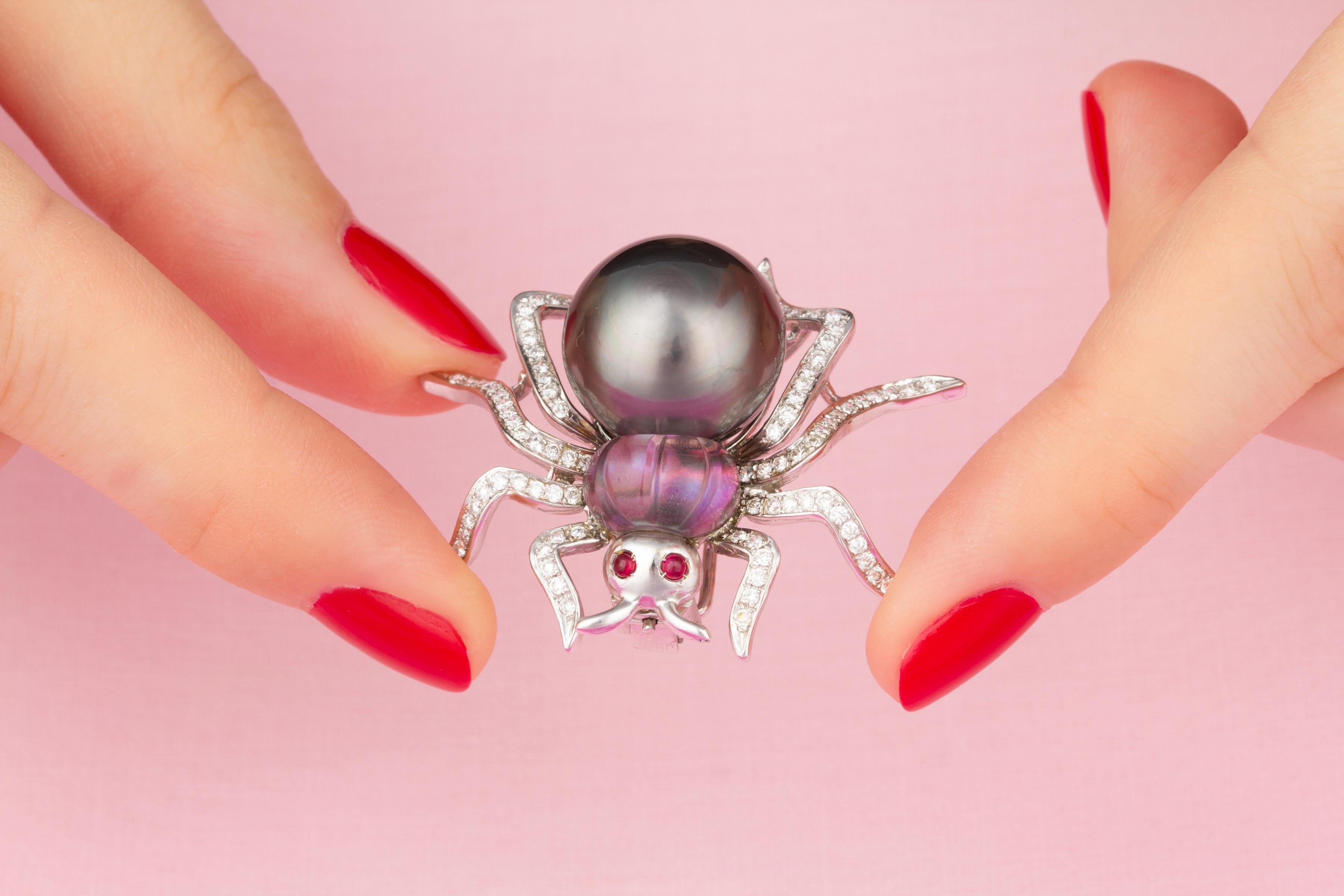 Ella Gafter Spider Tahitian Black Pearl Brooch Pin In New Condition For Sale In New York, NY