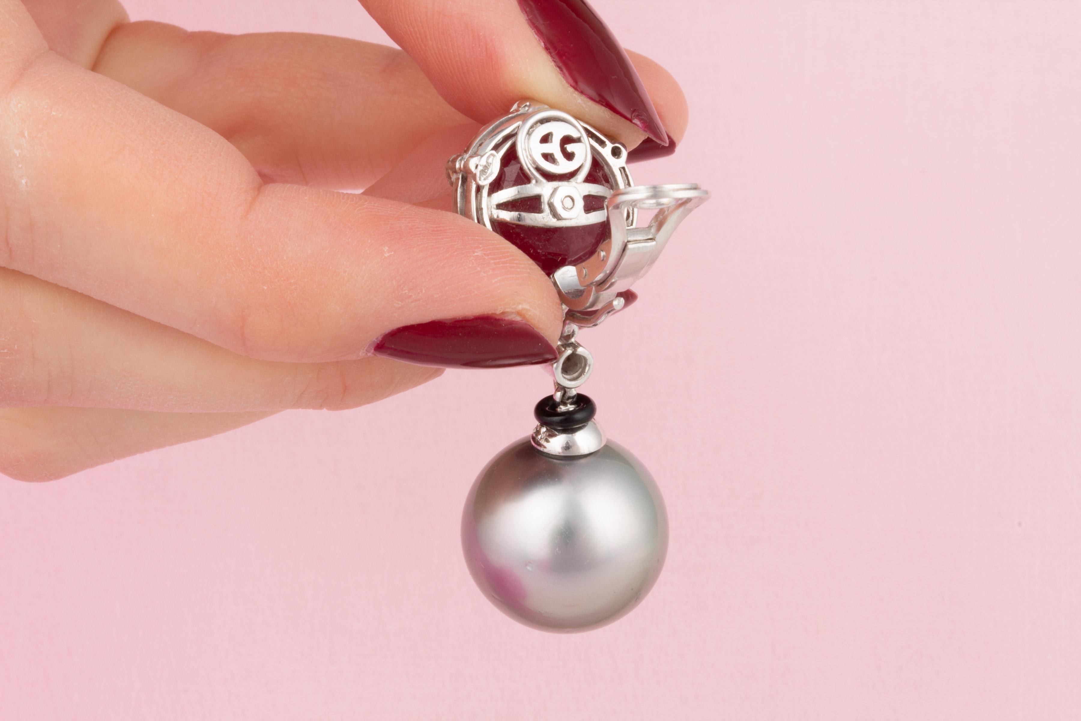 Orecchini con perle di Tahiti, diamanti e rubini Déco Design di Ella Gafter in vendita 2