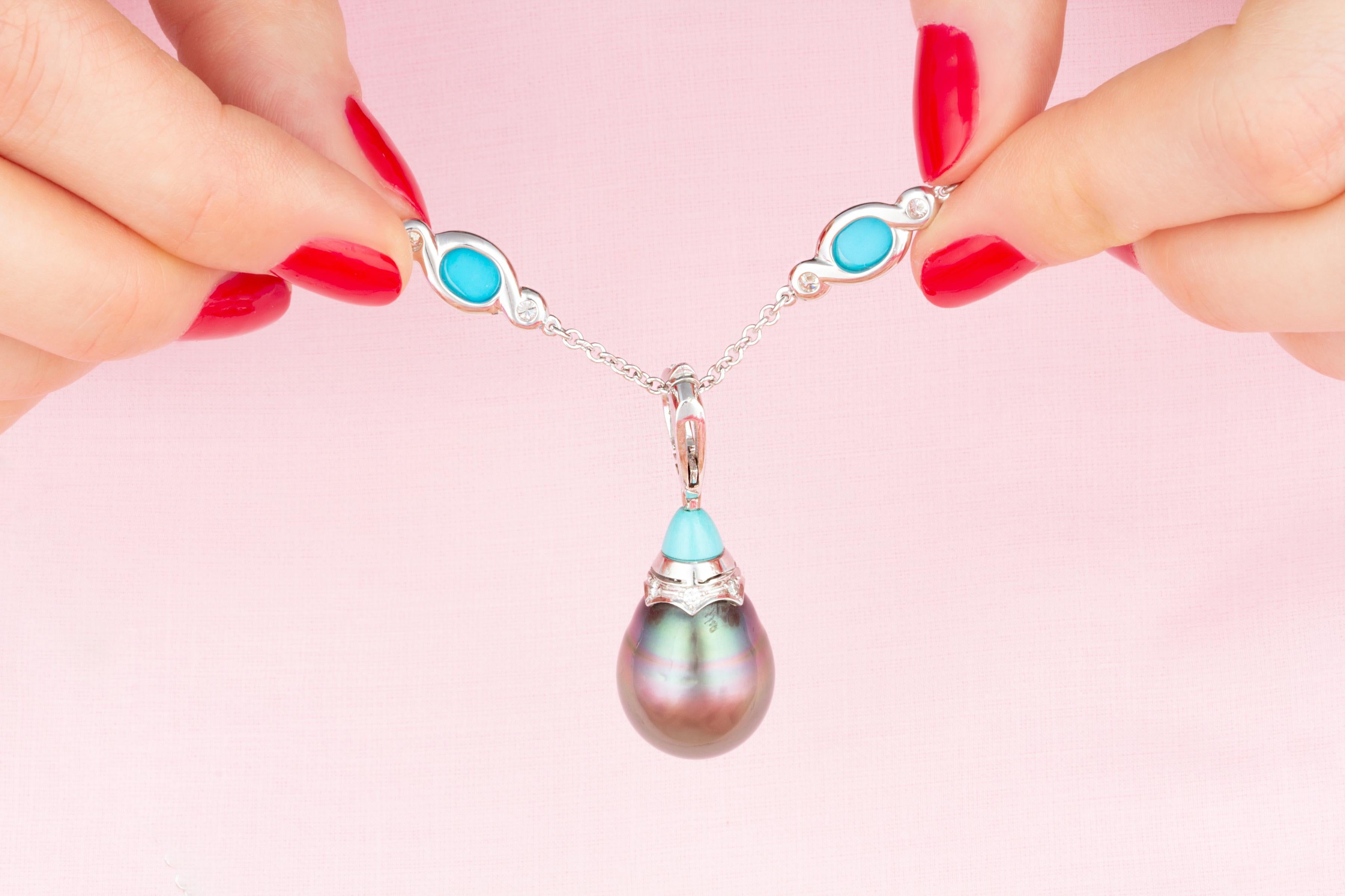 Ella Gafter, collier à pendentif en perles de Tahiti, diamants et turquoises Neuf - En vente à New York, NY