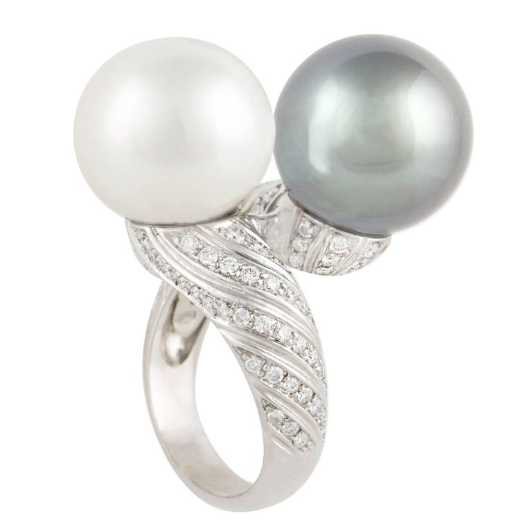 Ella Gafter Twin Pearl Diamond Crossover Cocktail Ring For Sale at 1stdibs