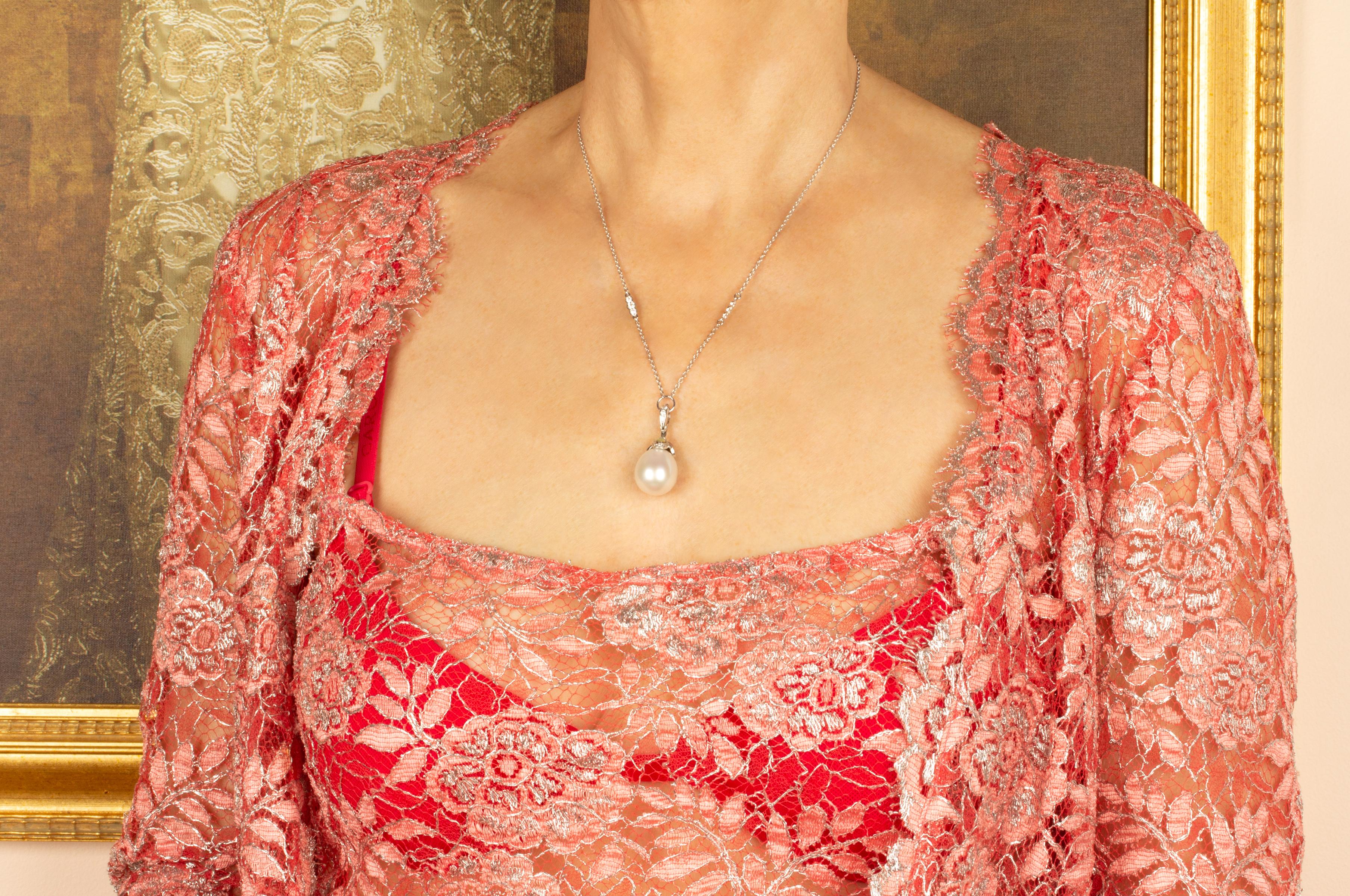 Artist Ella Gafter White Pearl Pendant Necklace