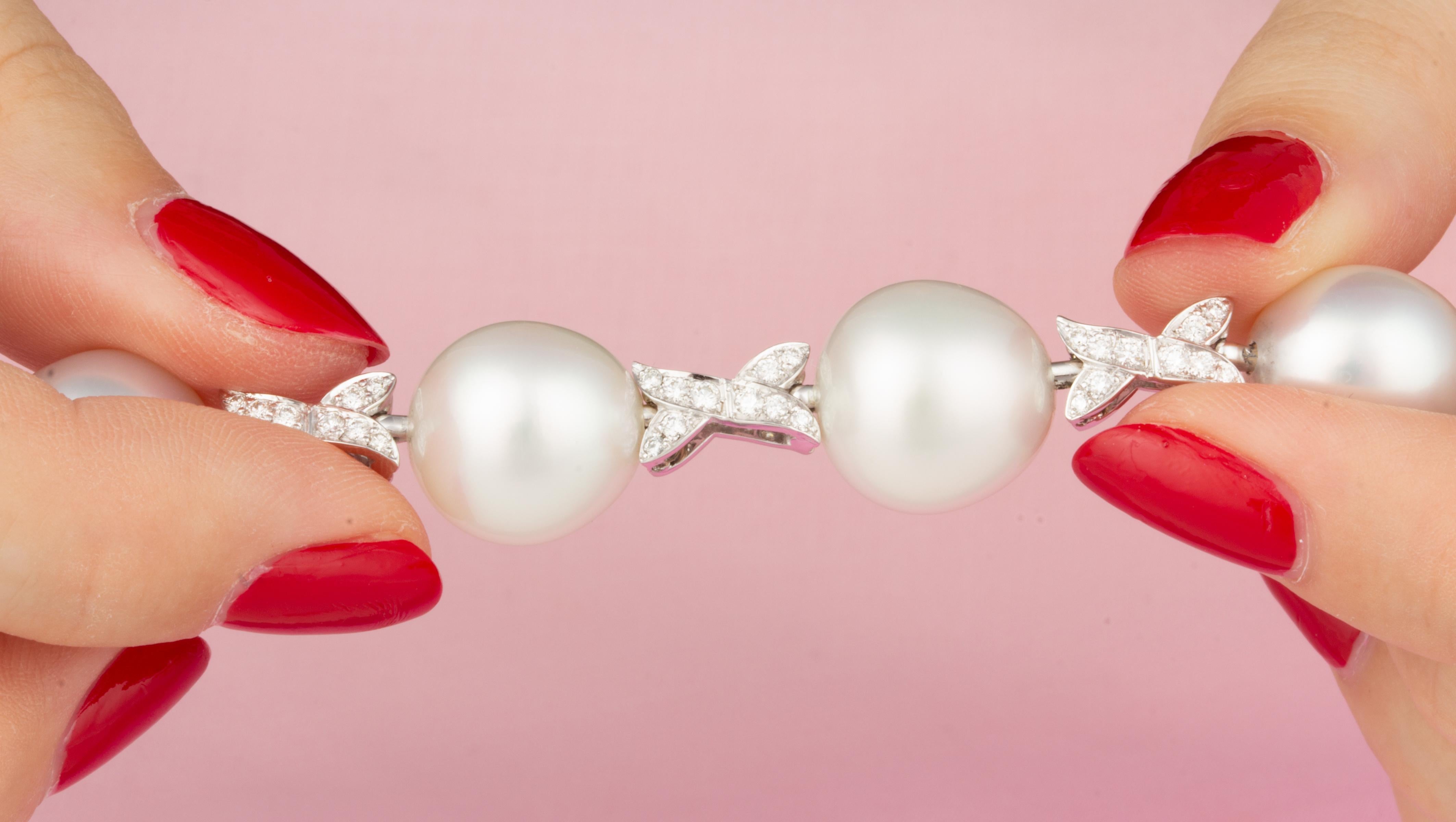 Ella Gafter White South Sea Pearl Diamond Bracelet For Sale 1