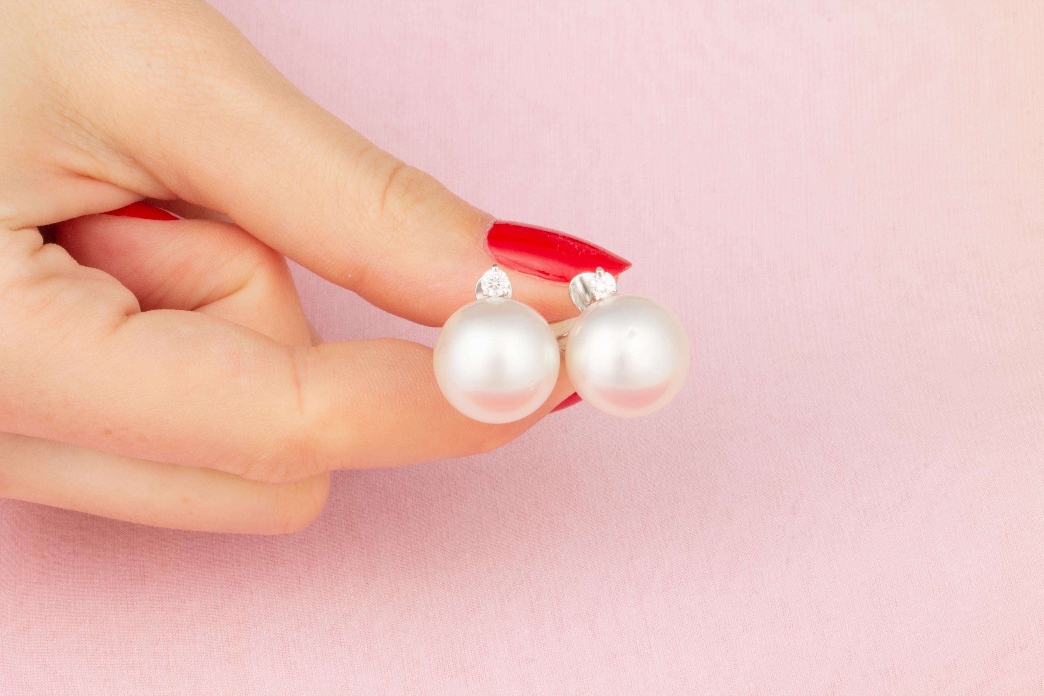 Ella Gafter South Sea Pearl Stud Earrings In New Condition For Sale In New York, NY