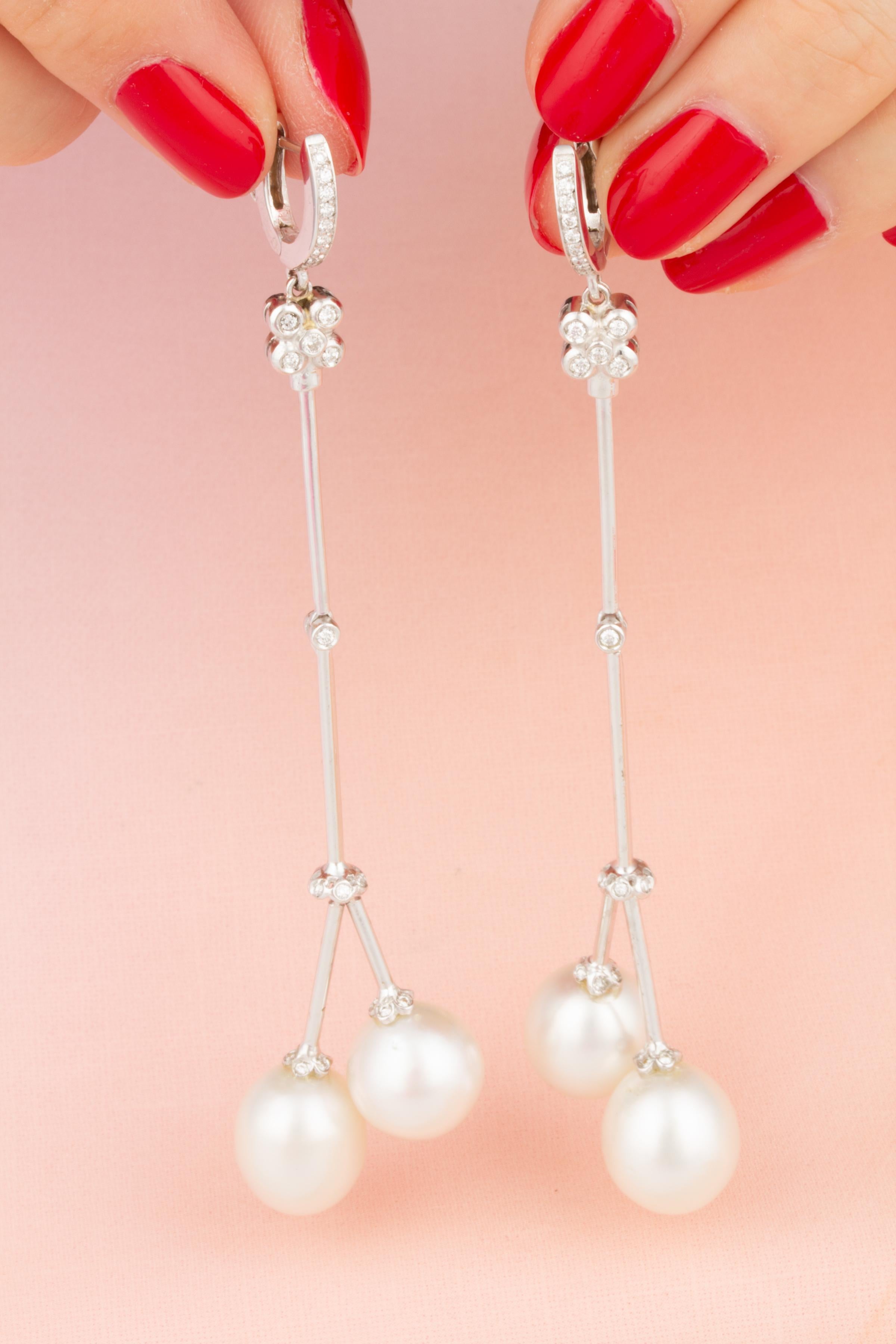 Brilliant Cut Ella Gafter White South Sea Pearl and Diamond Drop Earrings For Sale