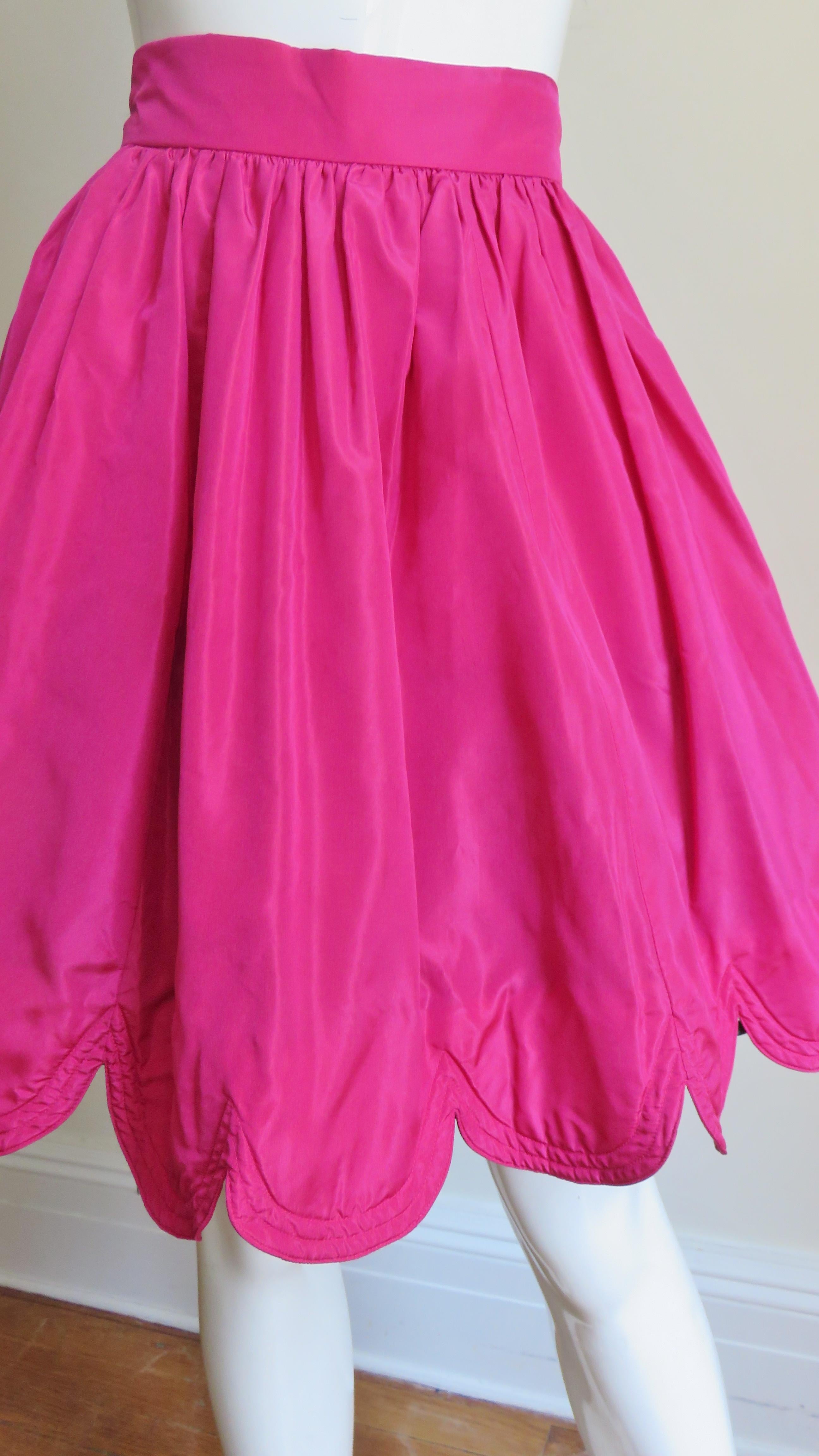Ella Singh New Silk Full Skirt with Scallop Hem In Excellent Condition In Water Mill, NY