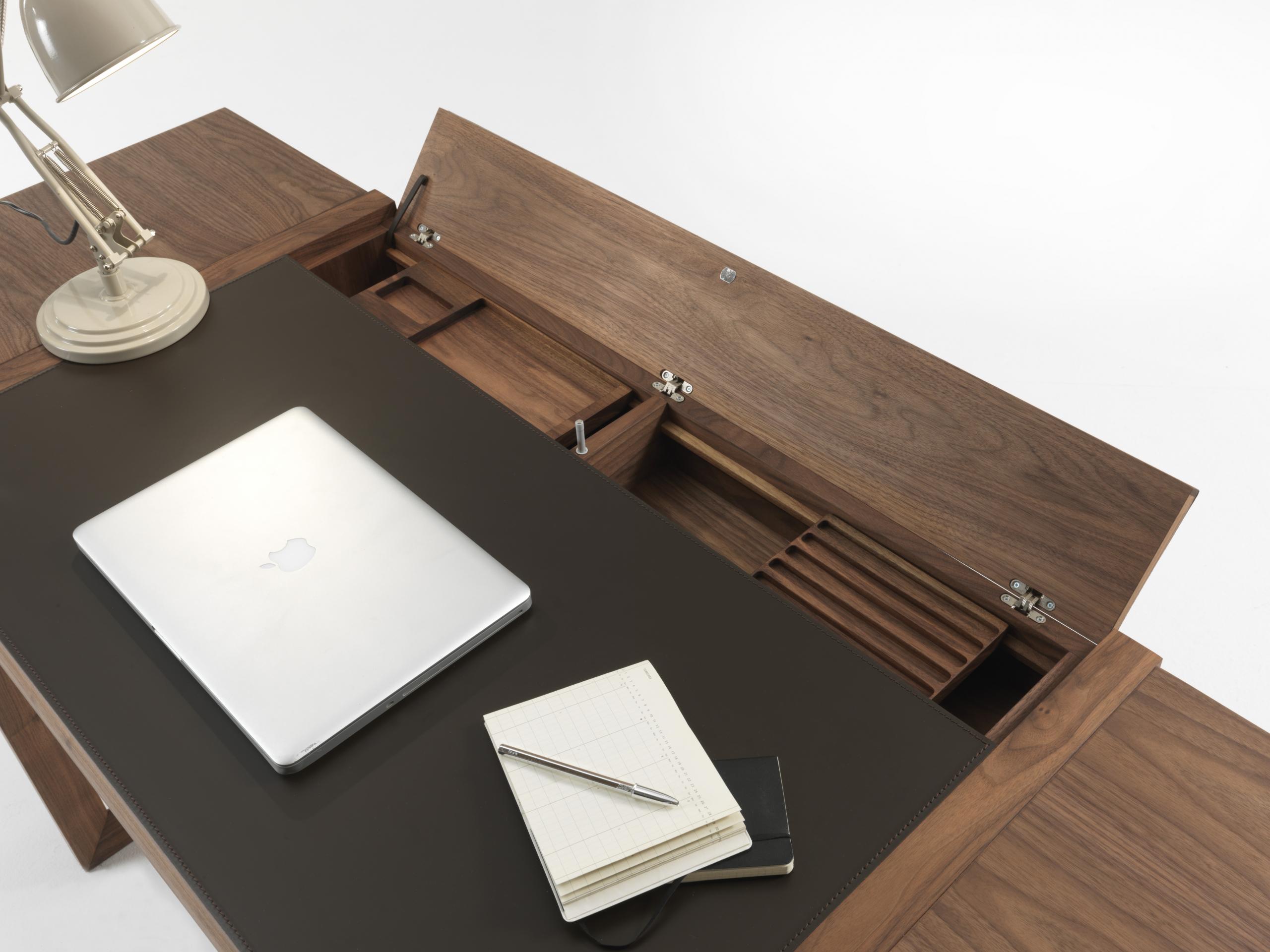 Escritorio de madera Elle Ecrit, diseñado por Jamie Durie, Made in Italy Italiano en venta