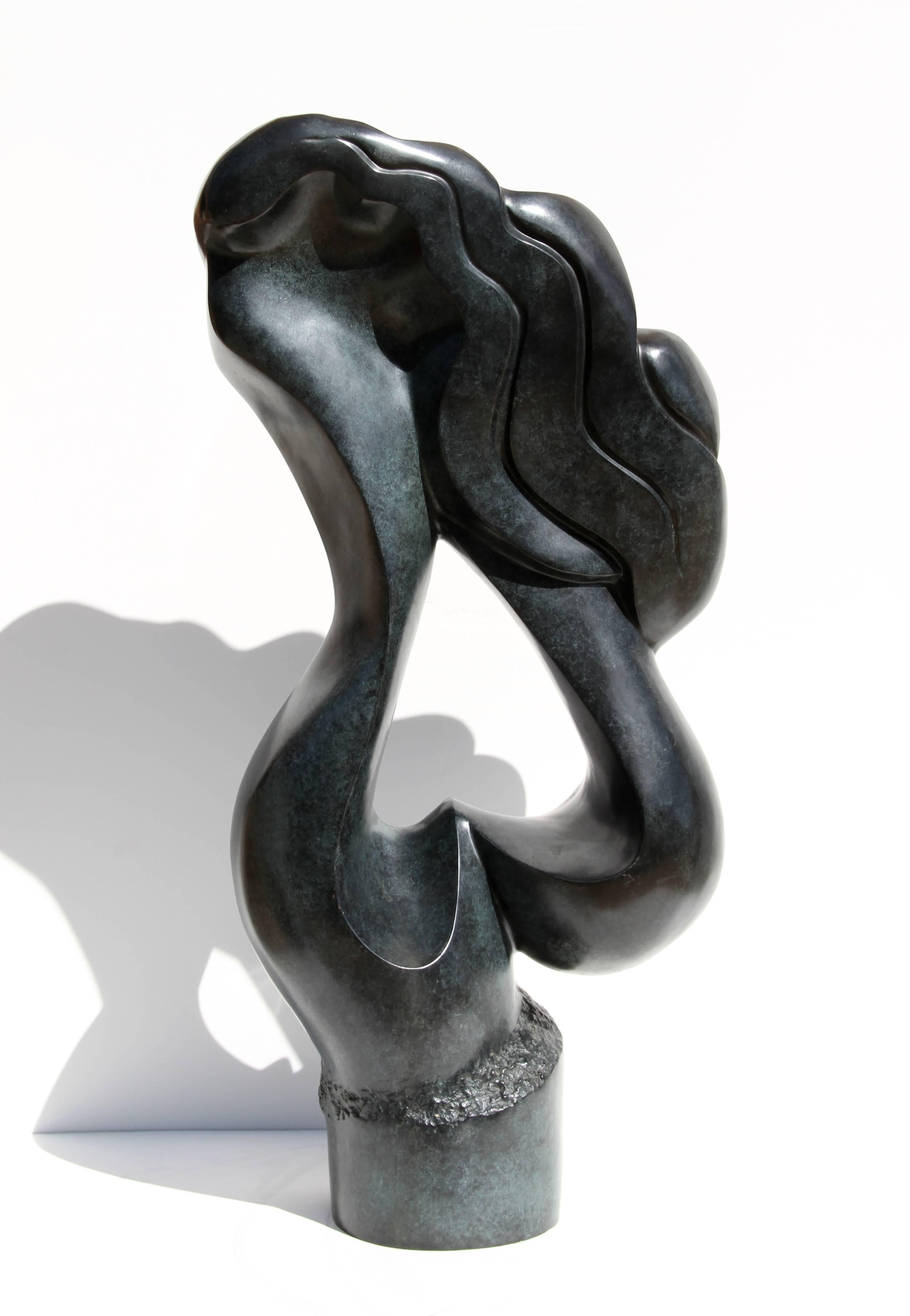 Abstrakte weibliche Form, große Bronzeskulptur im Angebot 1