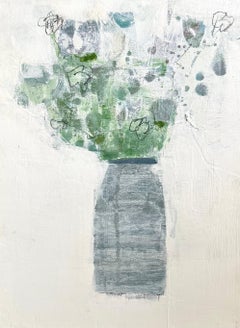 Gefäß mit Wildblumen auf Weiß von Ellen Rolli, Abstraktes Stillleben auf Leinwand