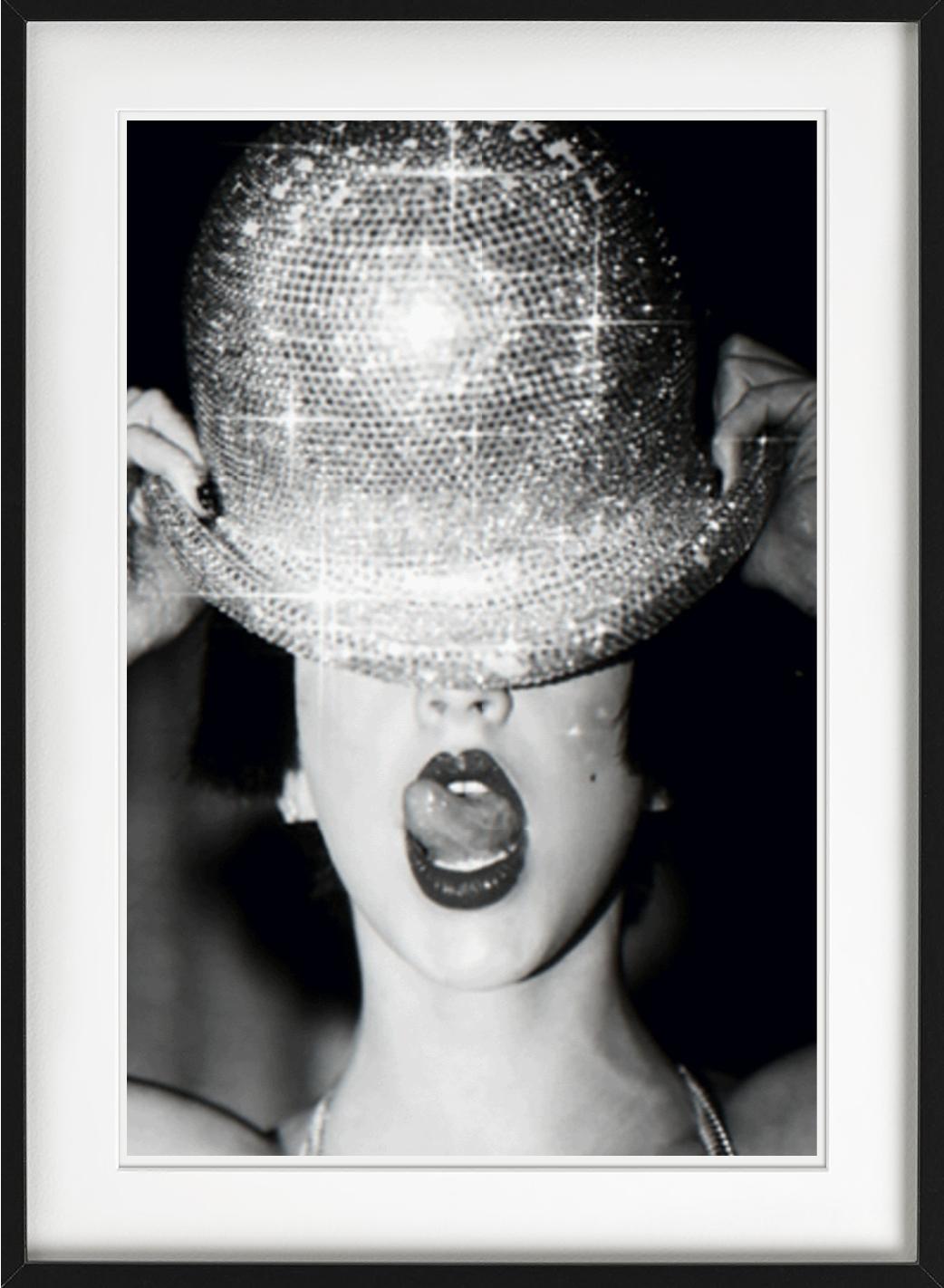 Bienvenue - Christina Aguilera, Closed-up, Fine Art Photography, 2004 en vente 2