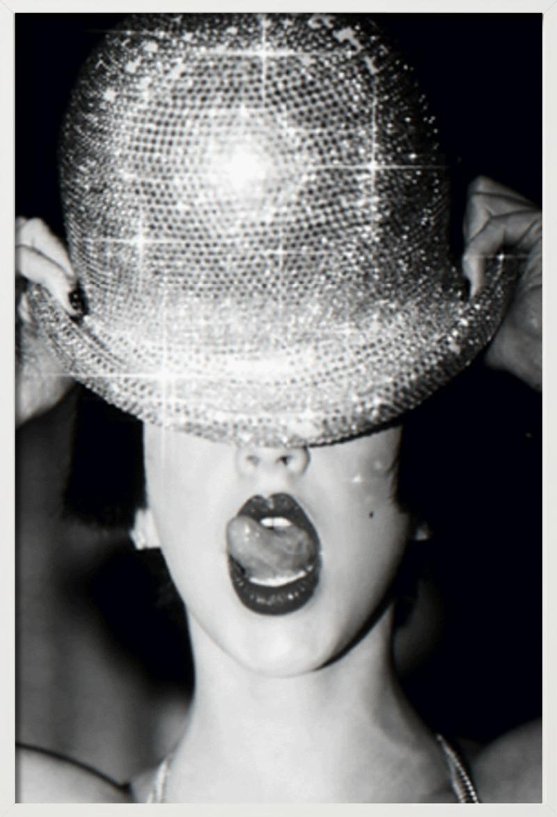 Bienvenue - Christina Aguilera, Closed-up, Fine Art Photography, 2004 en vente 4