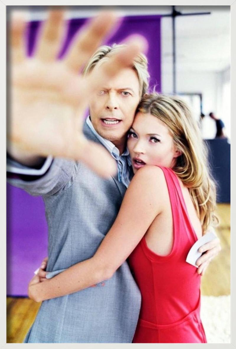David Bowie e Kate Moss - ritratto della famosa popstar con la supermodella in vendita 9