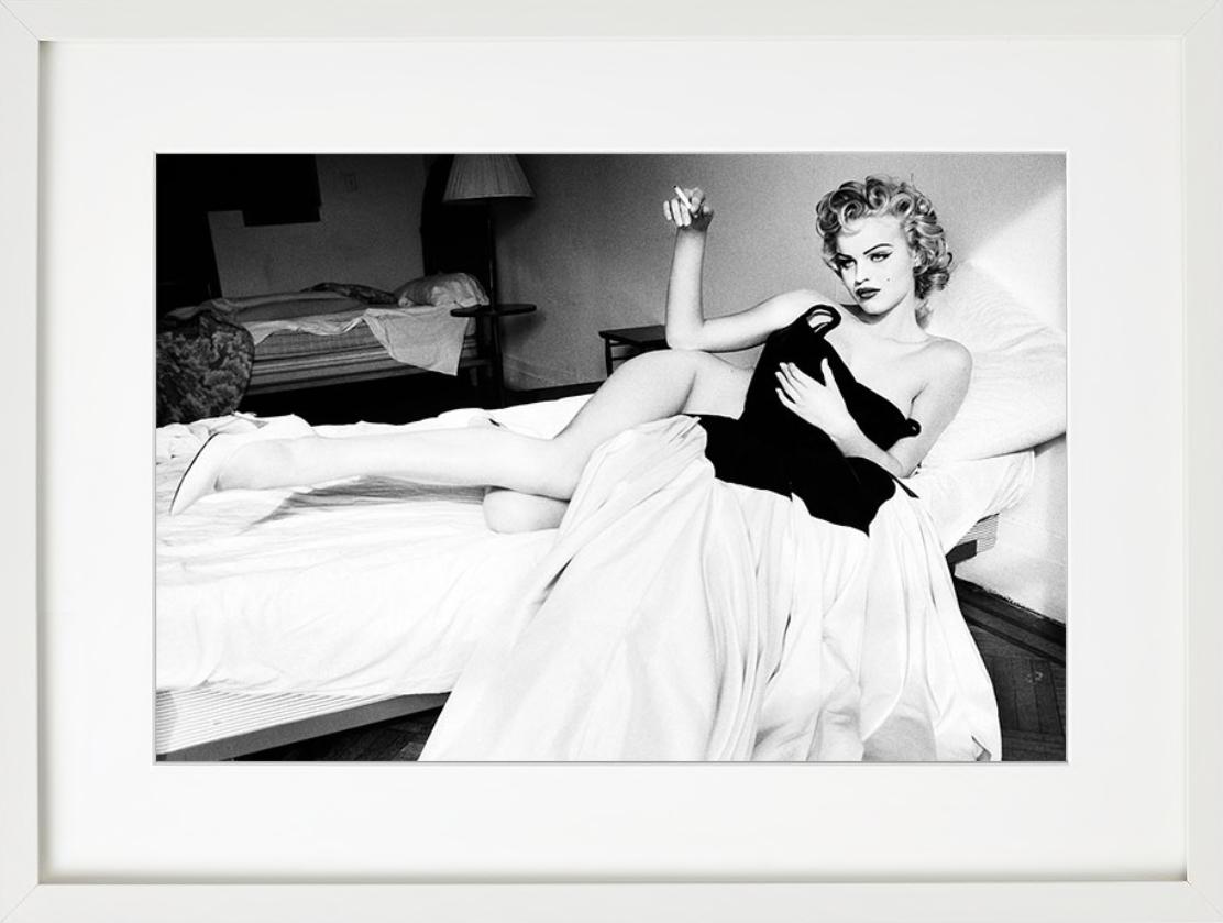 Eva Herzigova, Smoking in Bed - nude Model smoking, fine art photography, 1994 For Sale 3