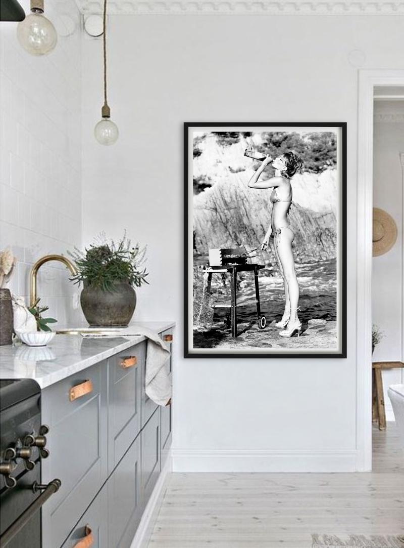 Gisele Bündchen, St. Tropez by Ellen von Unwerth, 2004

All prints are limited edition. Available in multiple sizes. High-end framing on request.

All prints are done and signed by the artist. The collector receives an additional certificate of