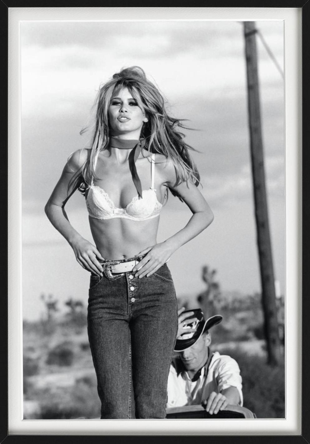 Guess Who, Claudia Schiffer for Guess, Nashville I - Fine Art Photography, 1989 - Gray Black and White Photograph by Ellen von Unwerth