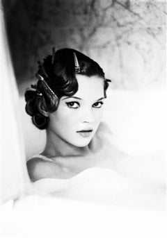 Kate Moss, in einem Badeanzug, Kunstfotografie