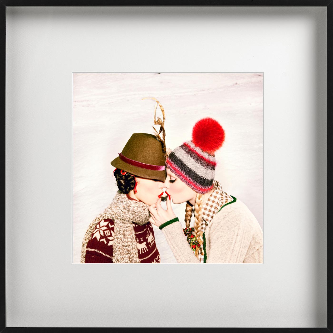 Kisses - Heimat, Fine Art Photography, 2015 en vente 1