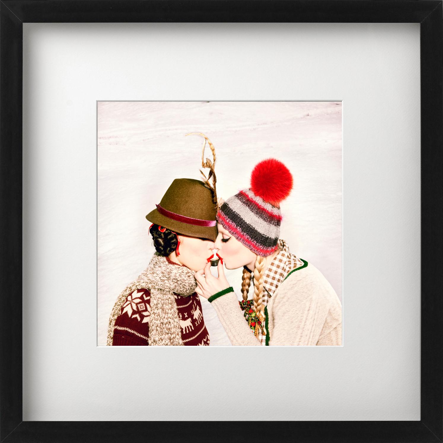 Kisses - Heimat, Fine Art Photography, 2015 en vente 2