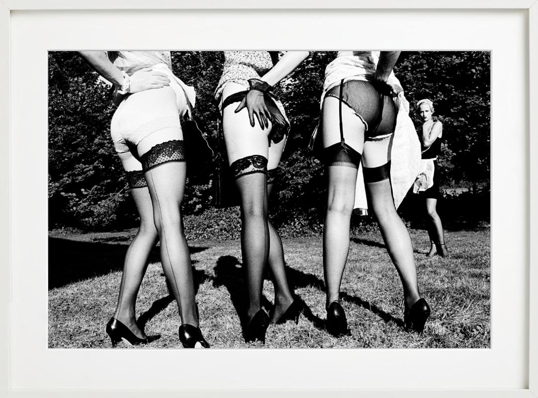 Beinbein-Show, Geschichte von Olga, Kunstfotografie im Angebot 6