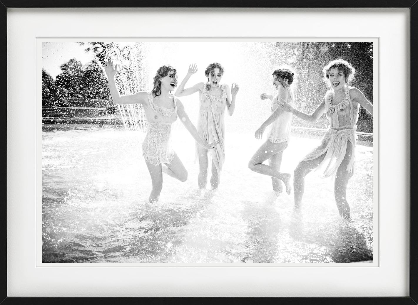 Nr. 51, The Story of Olga, photographie d'art, 2010-12 en vente 1