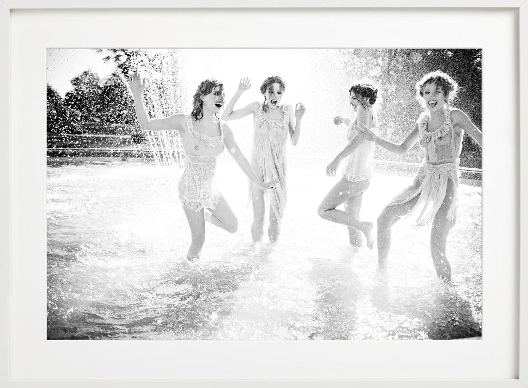 Nr. 51, The Story of Olga, photographie d'art, 2010-12 en vente 4
