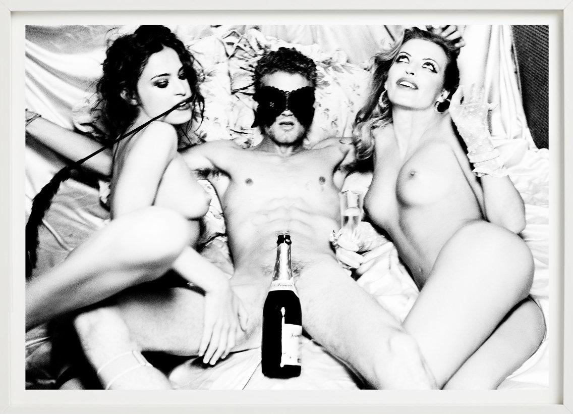N° 81, L'histoire d'Olga, photographie d'art, 2010-12 - Contemporain Photograph par Ellen von Unwerth