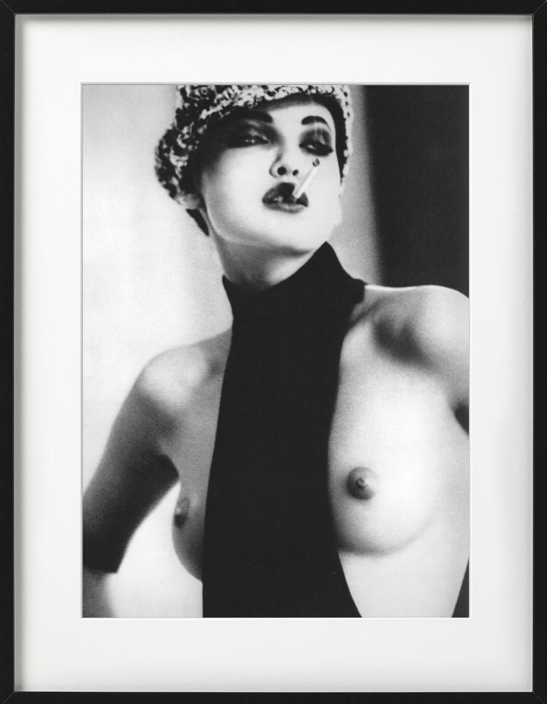 Nadja Auermann, Smoke - nude portrait with cigarette, fine art photography - Photograph by Ellen von Unwerth