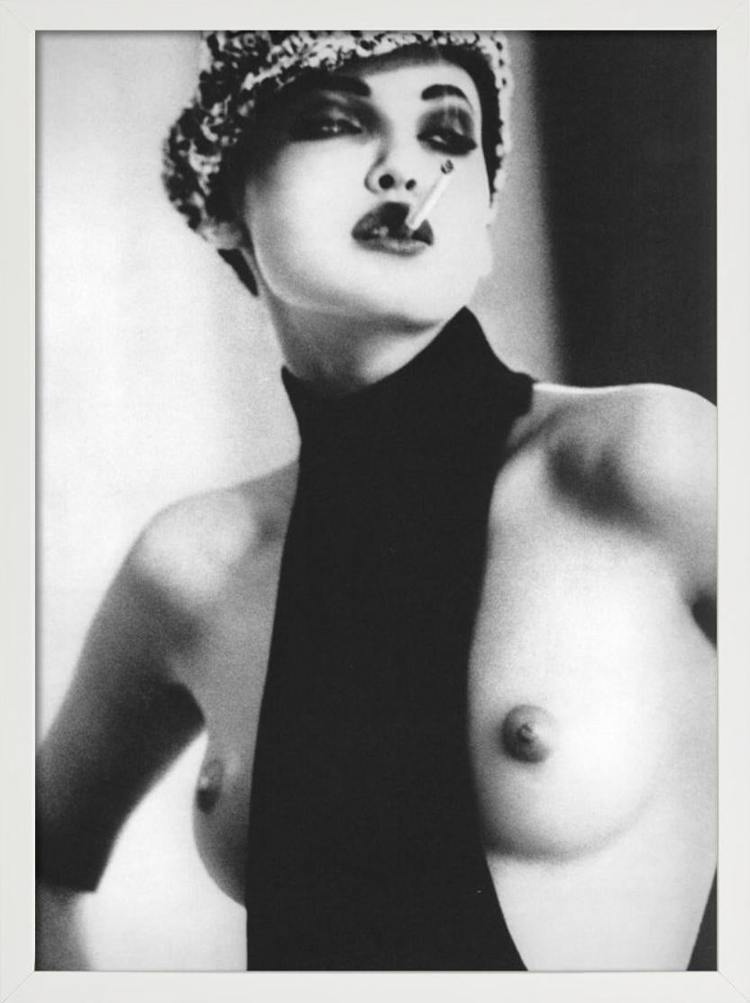 Nadja Auermann, Smoke - nude portrait with cigarette, fine art photography - Gray Nude Photograph by Ellen von Unwerth