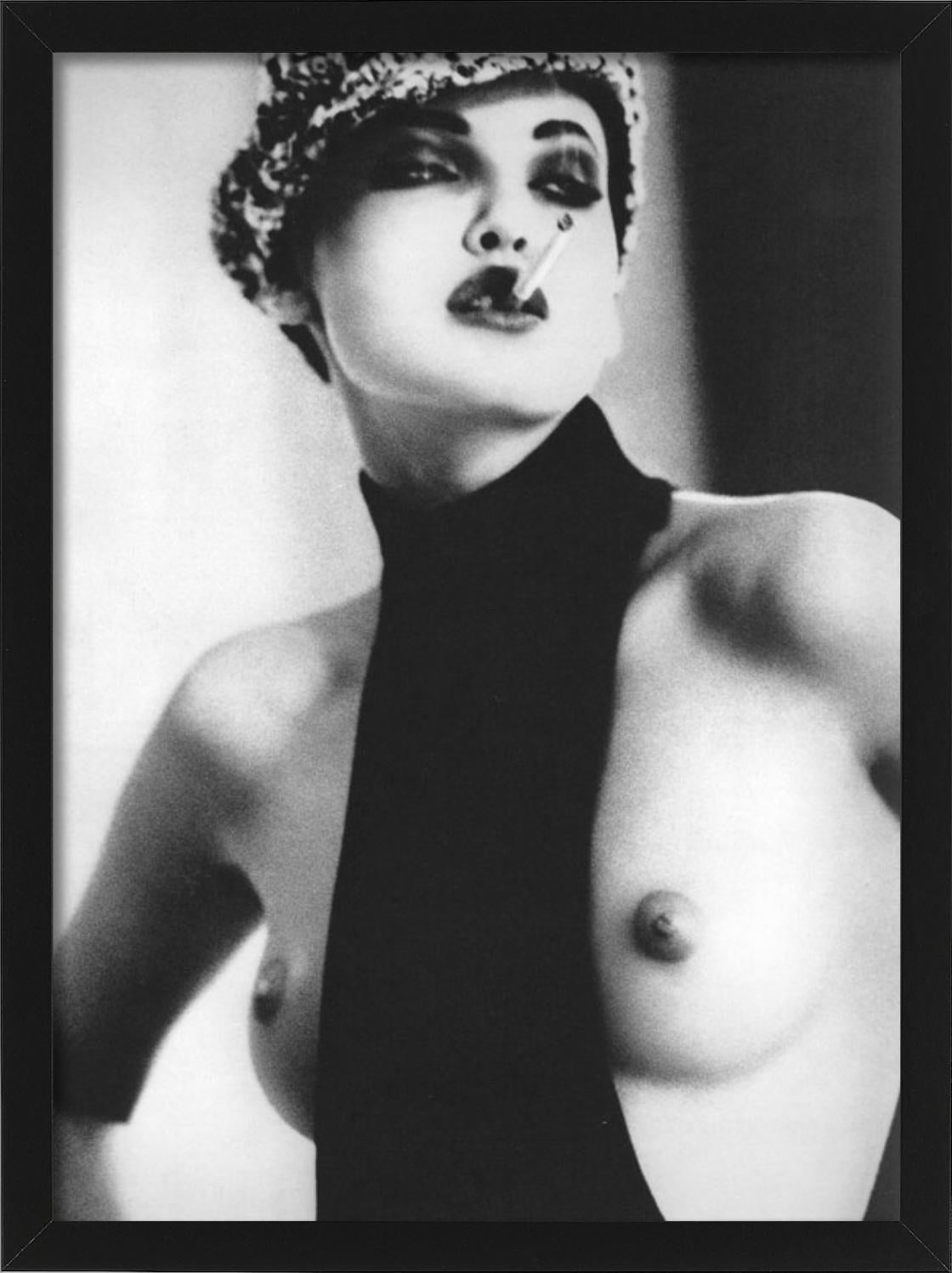 Nadja Auermann, Smoke - nude portrait with cigarette, fine art photography For Sale 1