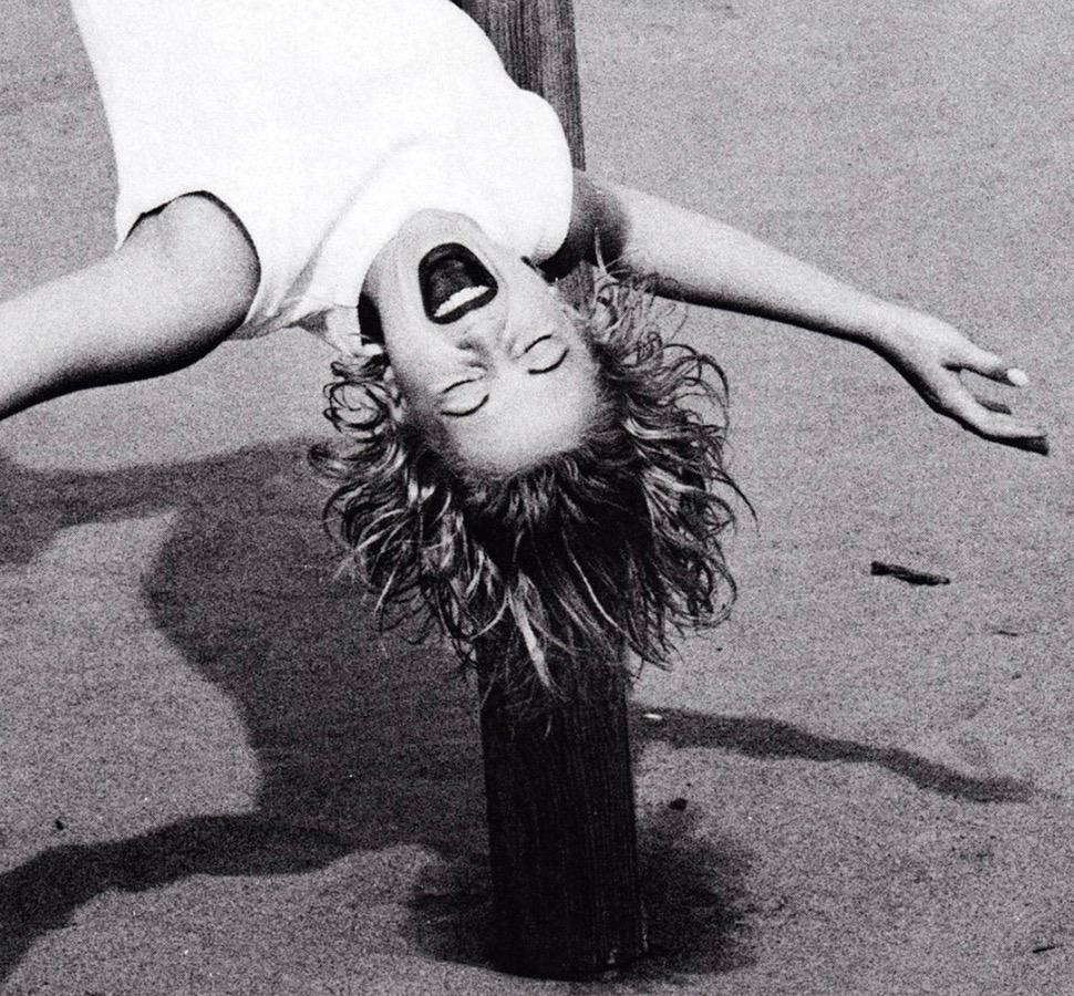 Upside down, Drew Barrymore for Vogue US, Coney Island - Photograph by Ellen von Unwerth