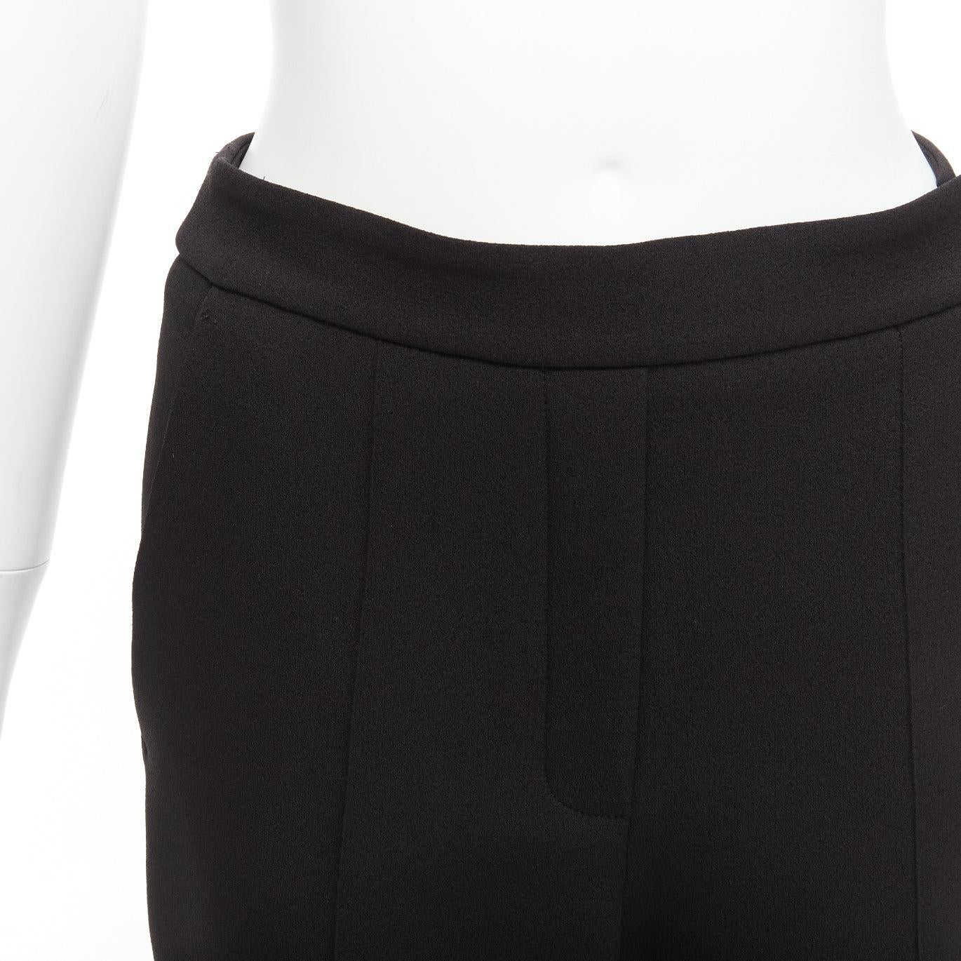 ELLERY Schwarzer strukturierter Crêpe Minimal Classic Schlaghose mit weitem Bein US8 L im Angebot 2