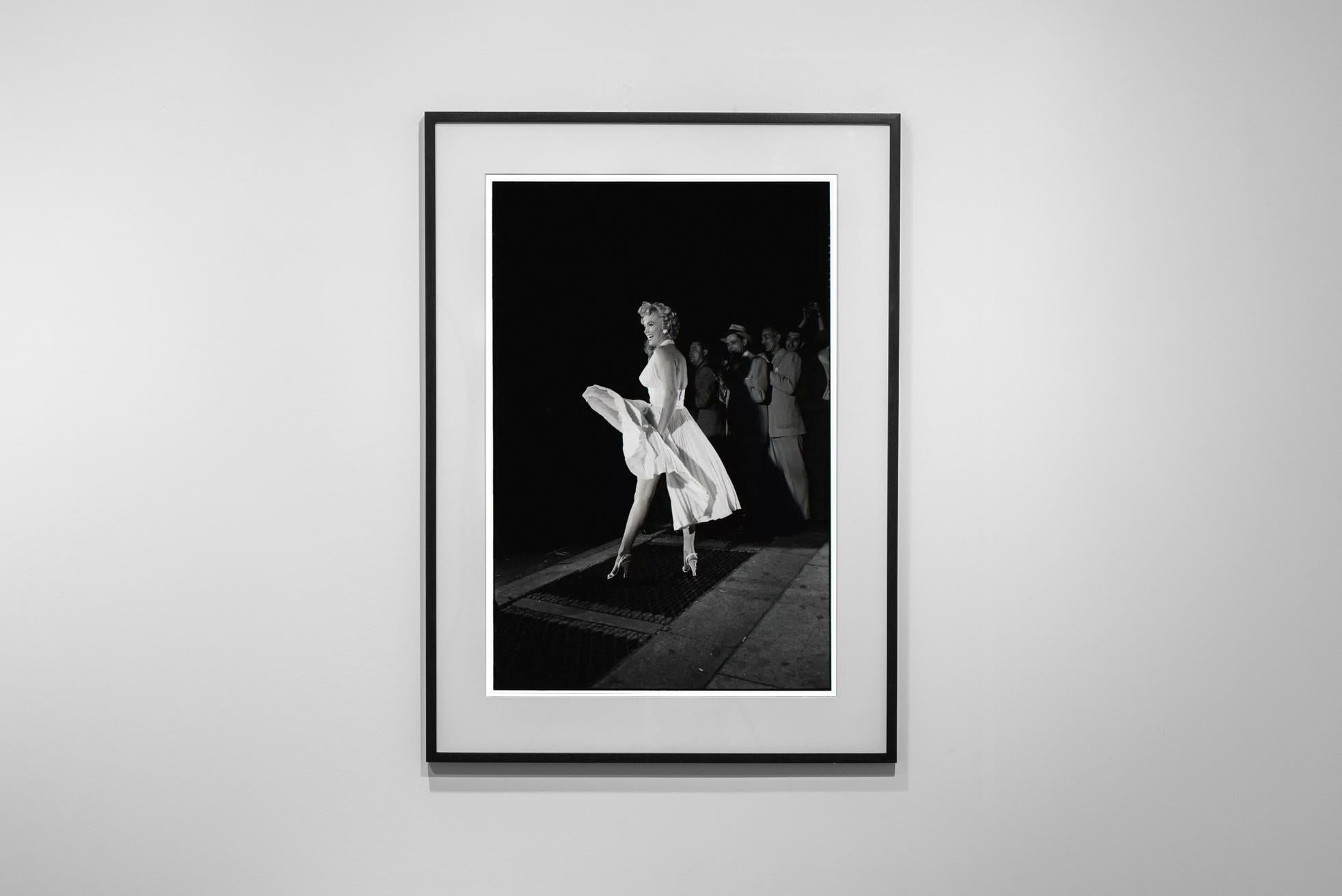 Marilyn Monroe, New York, 1954 - Elliott Erwitt (Fotografie in Schwarz-Weiß) im Angebot 1