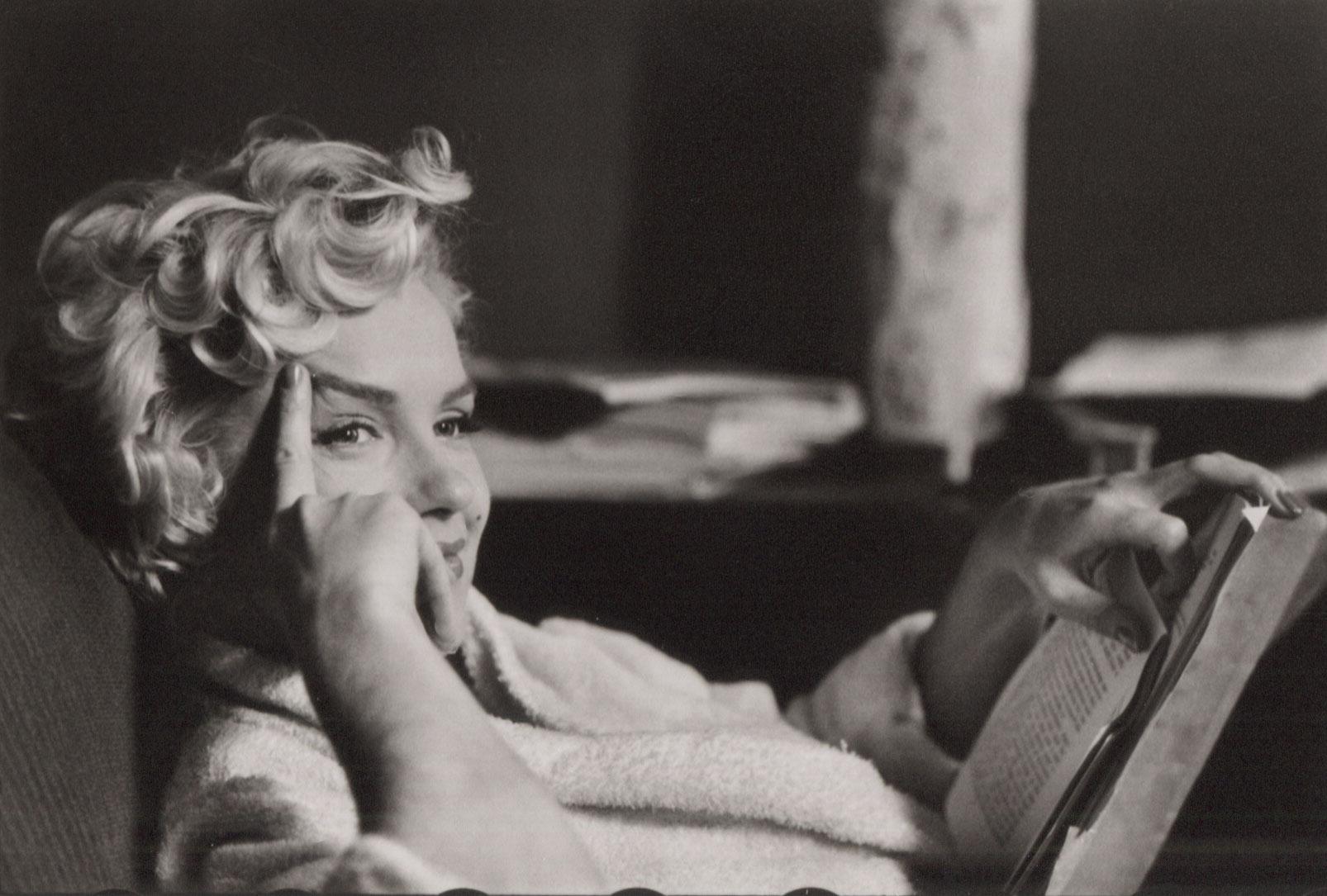 Marilyn Monroe, New York City, USA, 1956 - Photograph by Elliott Erwitt