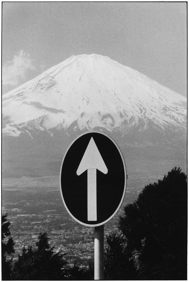 Elliott Erwitt Black and White Photograph - Mt. Fuji, Japan
