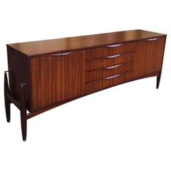 Elliott of Newbury Anrichte 1960er Zebrano Teak Vintage