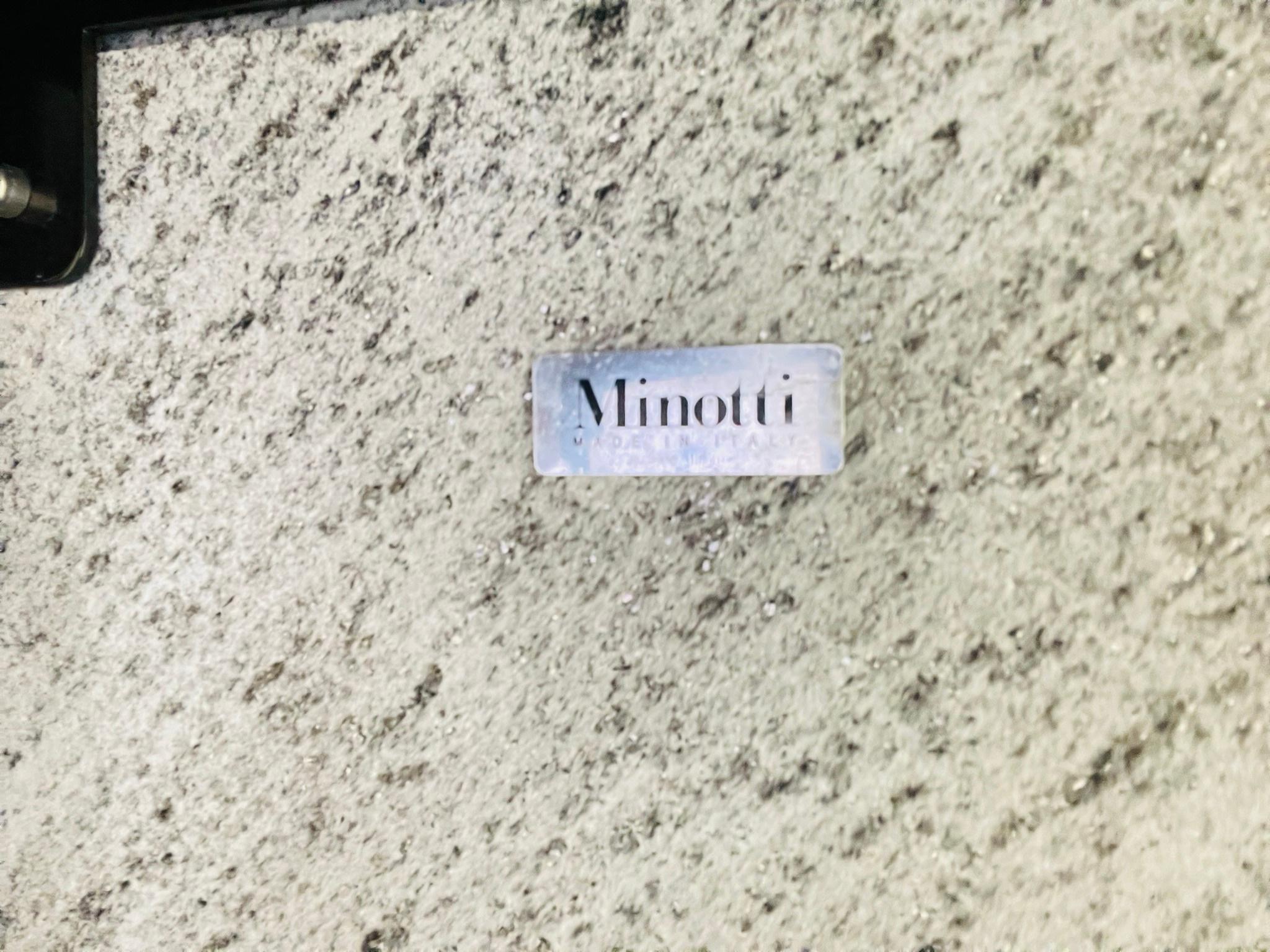 Beistelltische „Elliott“ aus Rotguss und Marmor von Rodolfo Dordoni für Minotti im Angebot 9