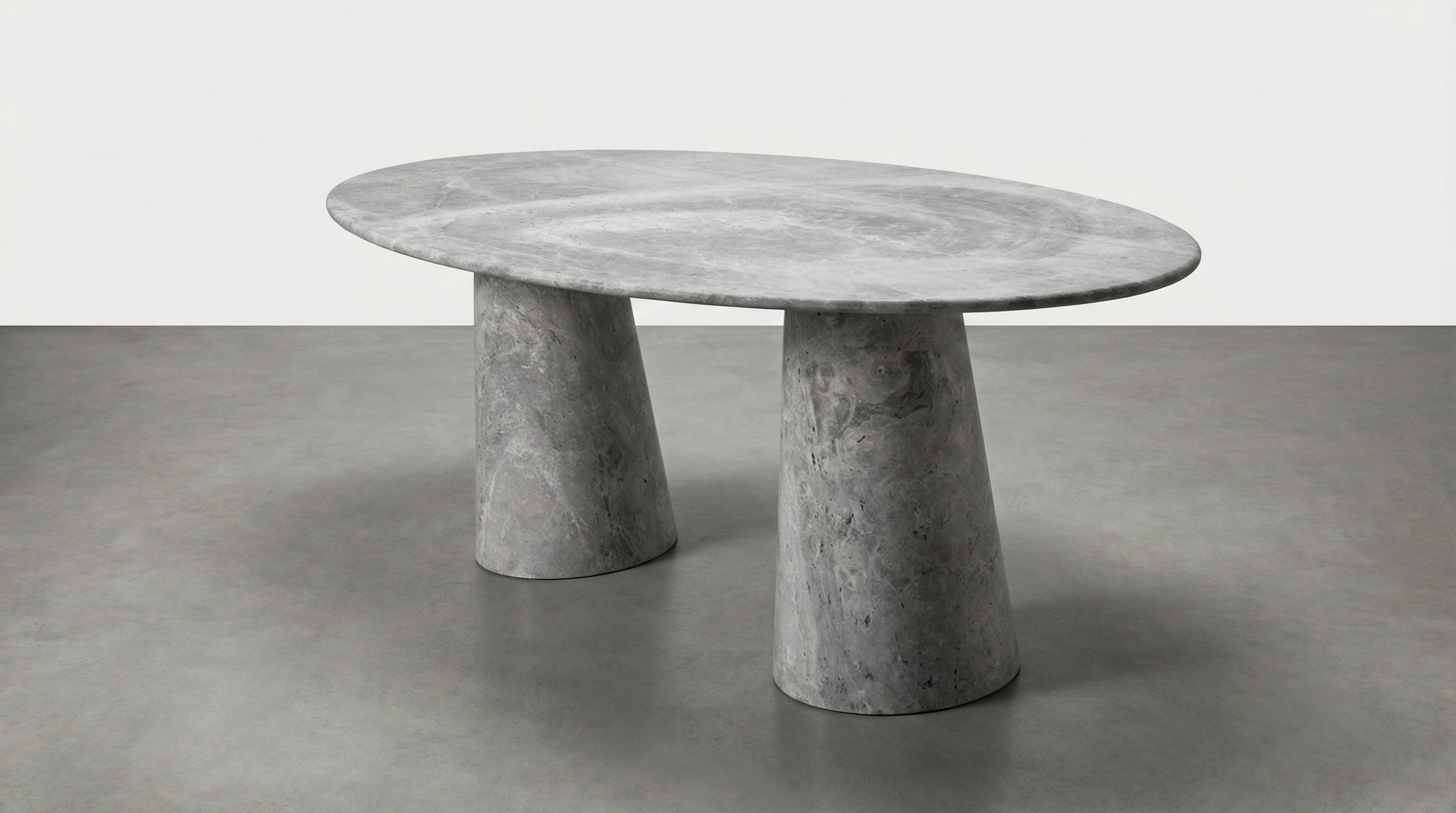 Turc Ellips Silver Travertine Stone Dining Table, Silver Marble Oval Table en vente