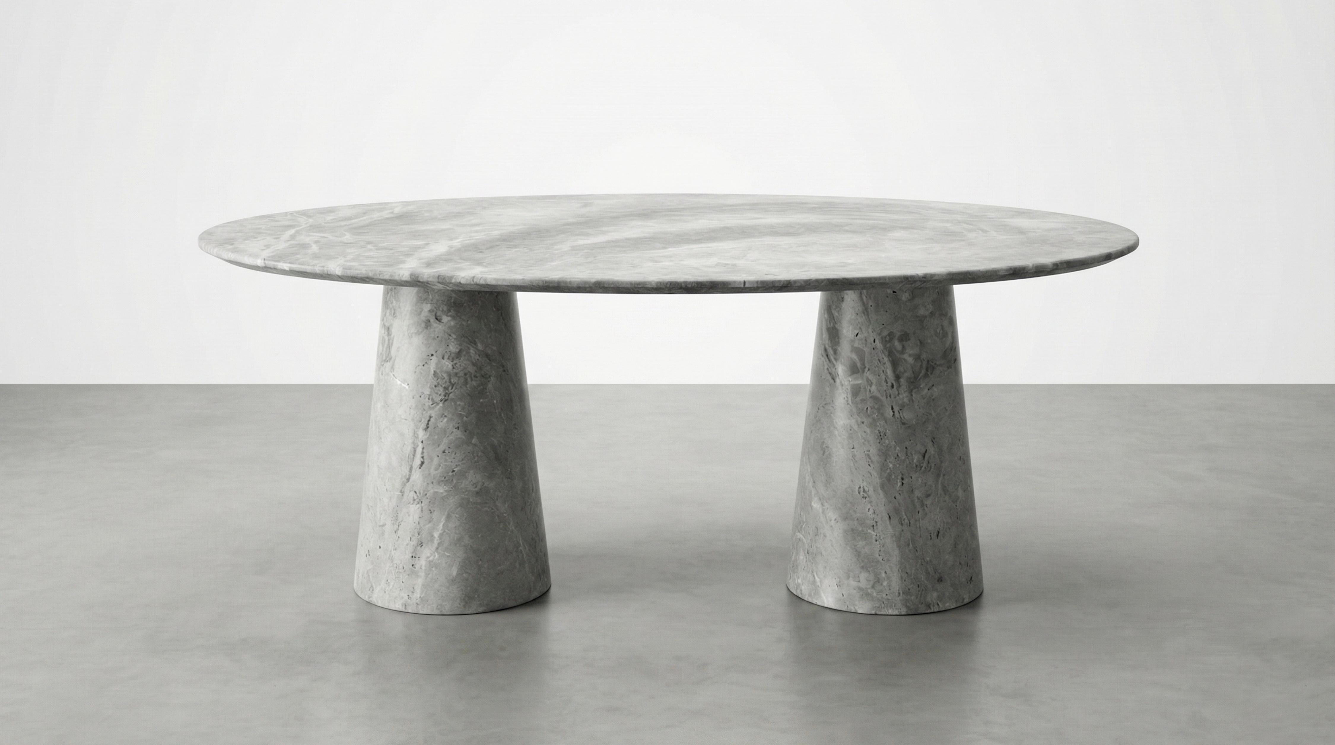 Sculpté Ellips Silver Travertine Stone Dining Table, Silver Marble Oval Table en vente