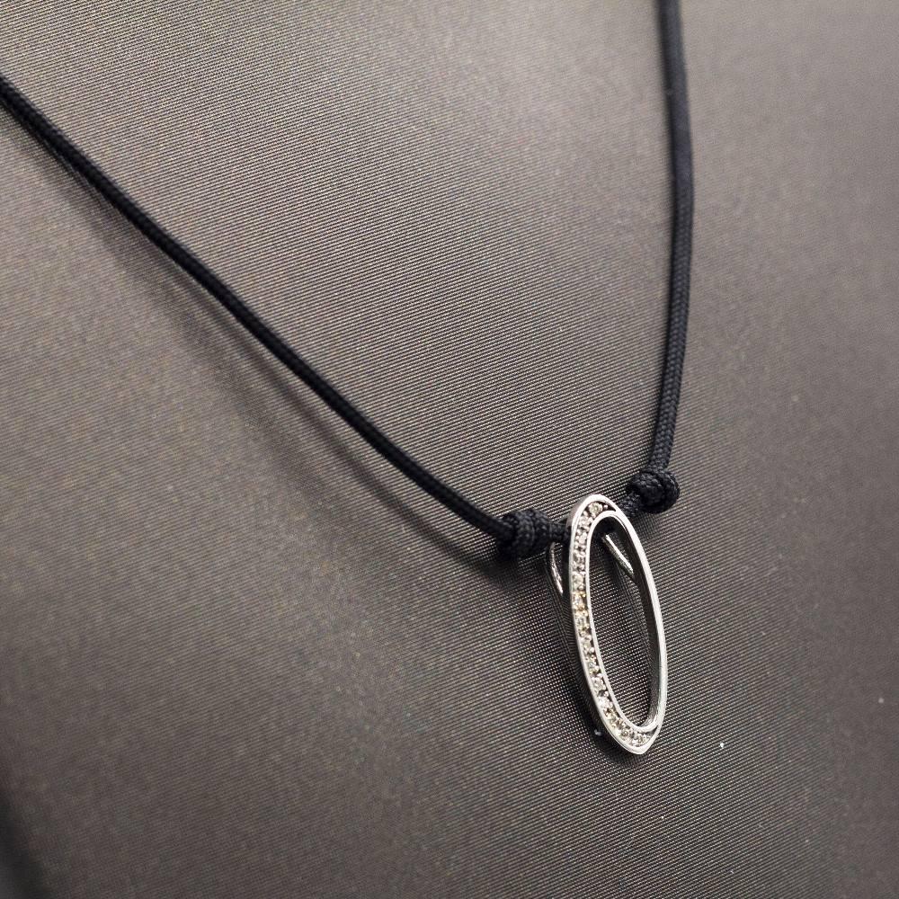 Halskette aus Gold und Diamanten mit Ellipsen Damen im Angebot