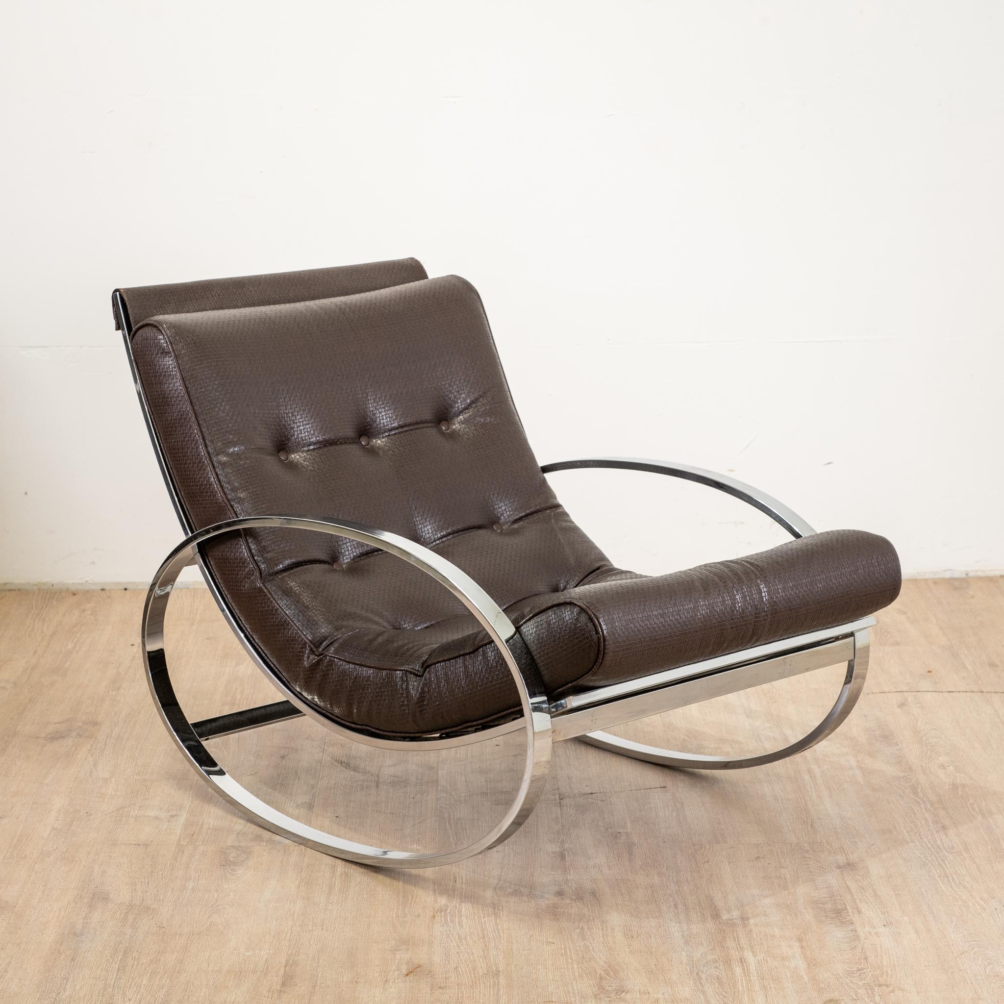 Ellipse Rocking Chairs attributed to Renato Zevi for Selig, 1970s, Set of 2 In Excellent Condition In SAINT-SEVER, FR