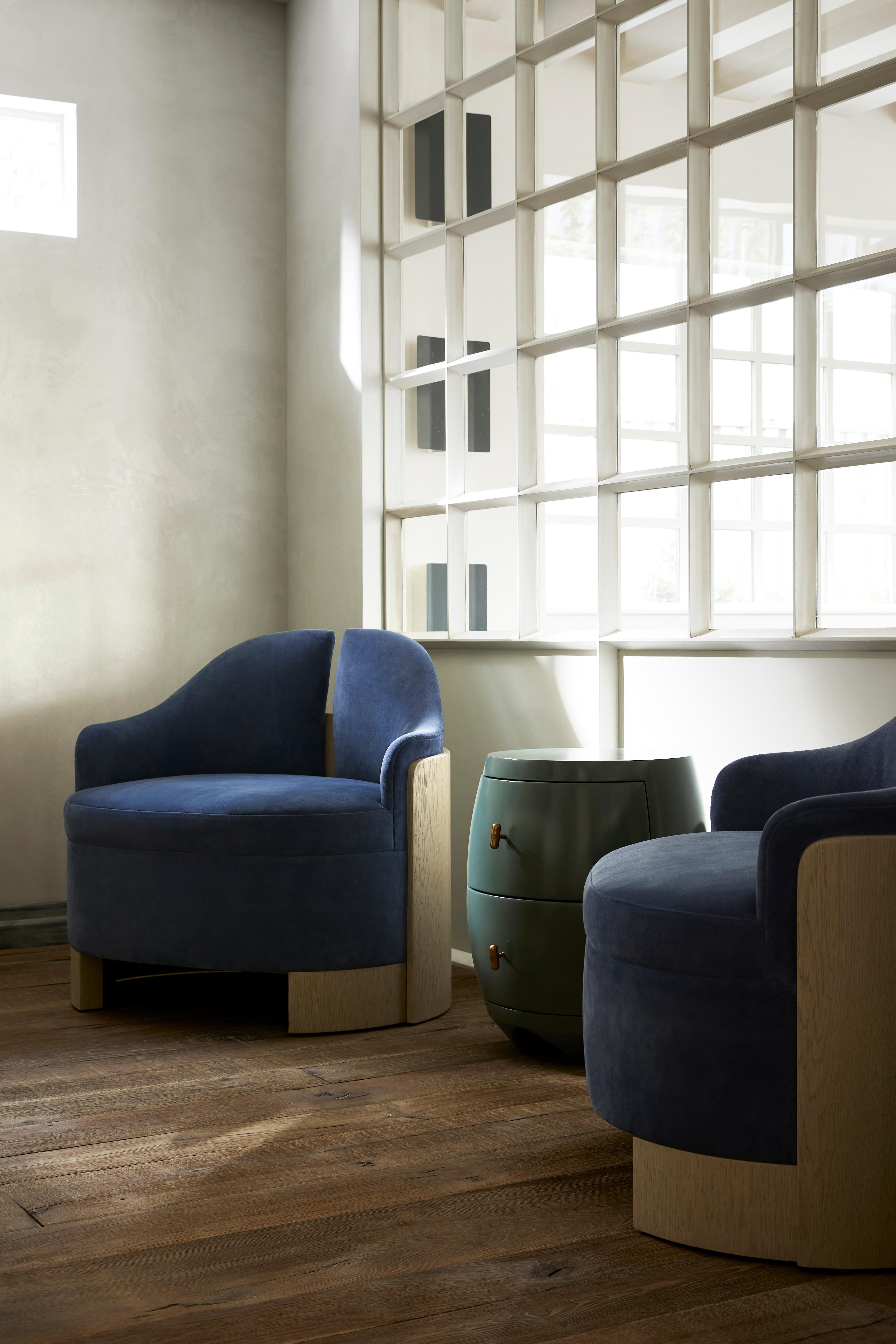 Ellipse Side Table For Sale 4