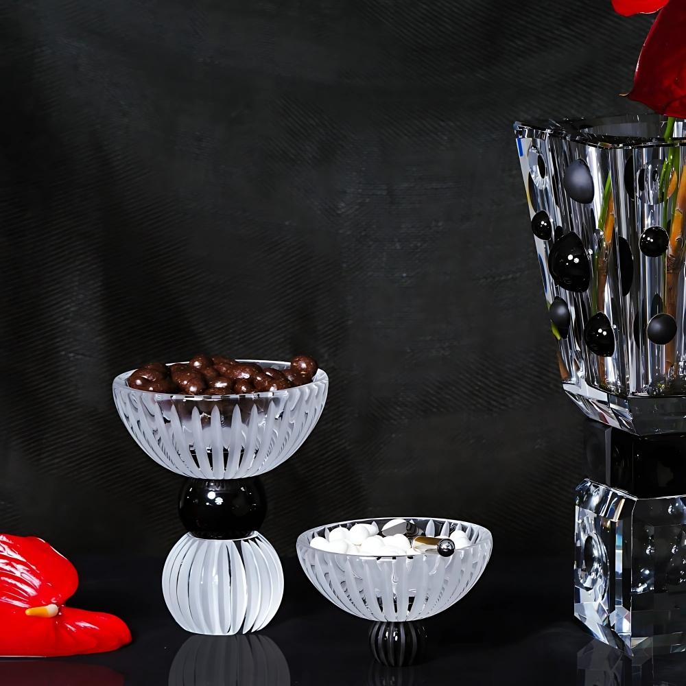 ELLIPSES Bol décoratif en cristal fait main Neuf - En vente à Glendale, CA