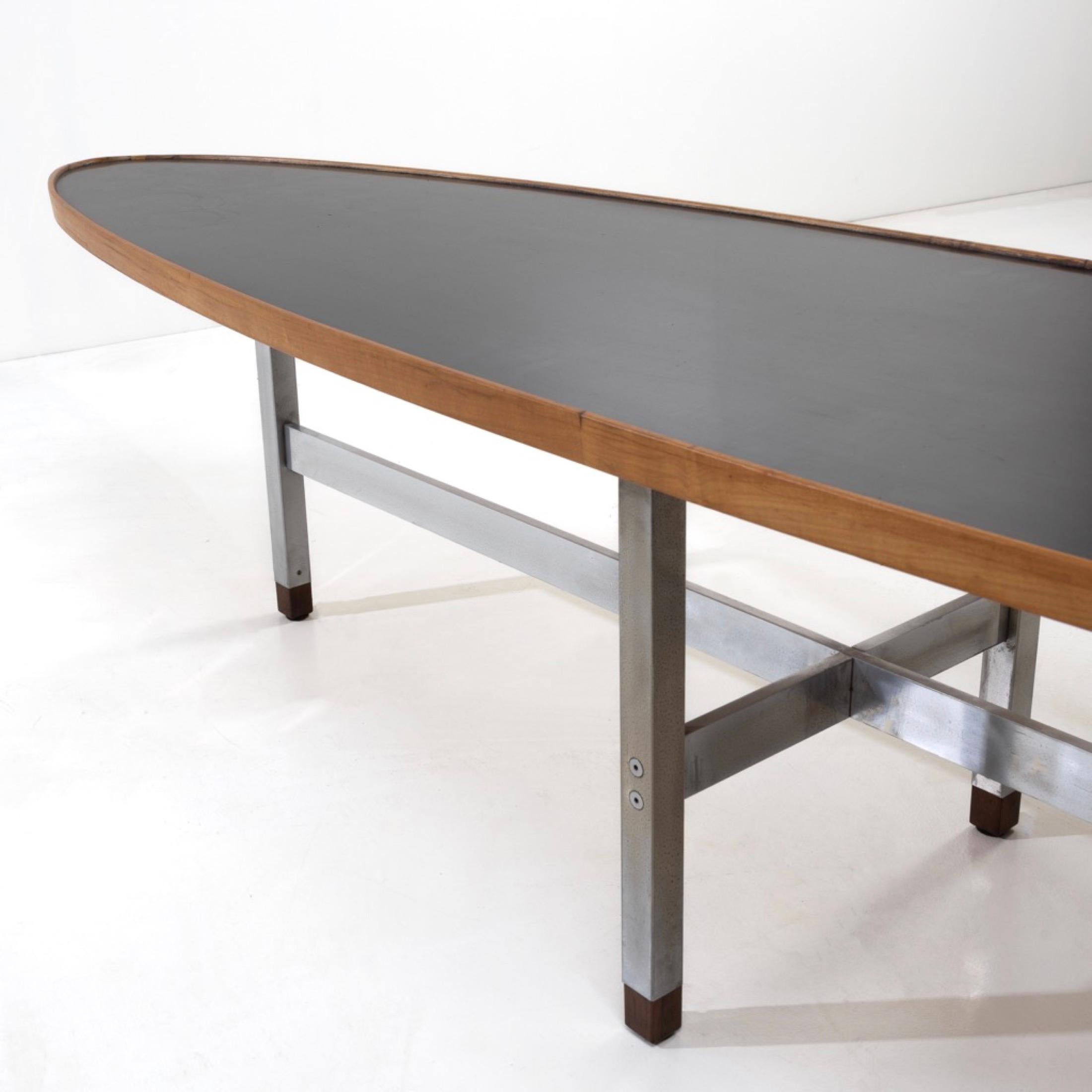 Elliptical coffee table by Edward Wormley for Dunbar For Sale 1