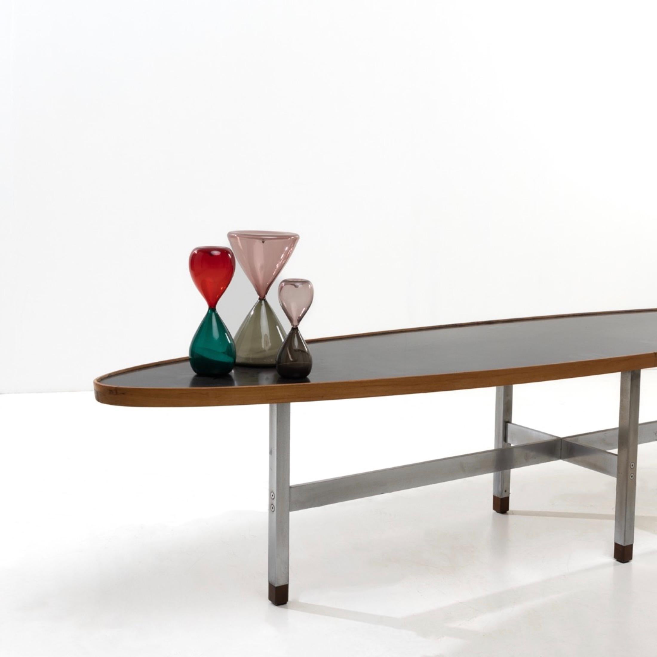 Elliptical coffee table by Edward Wormley for Dunbar For Sale 2