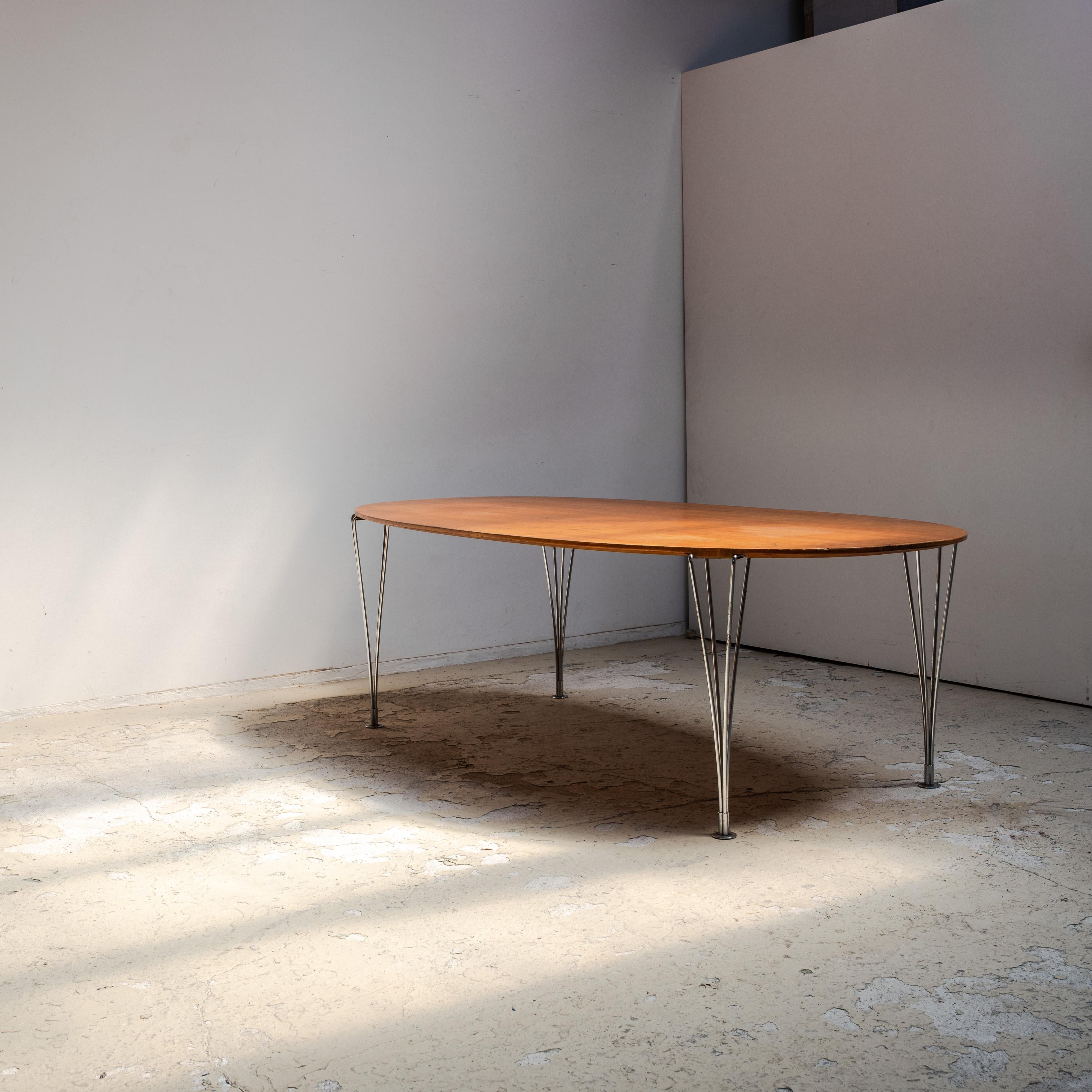 Swedish Elliptical Dining Table by Piet Hein & Bruno Mathsson, 1990s For Sale