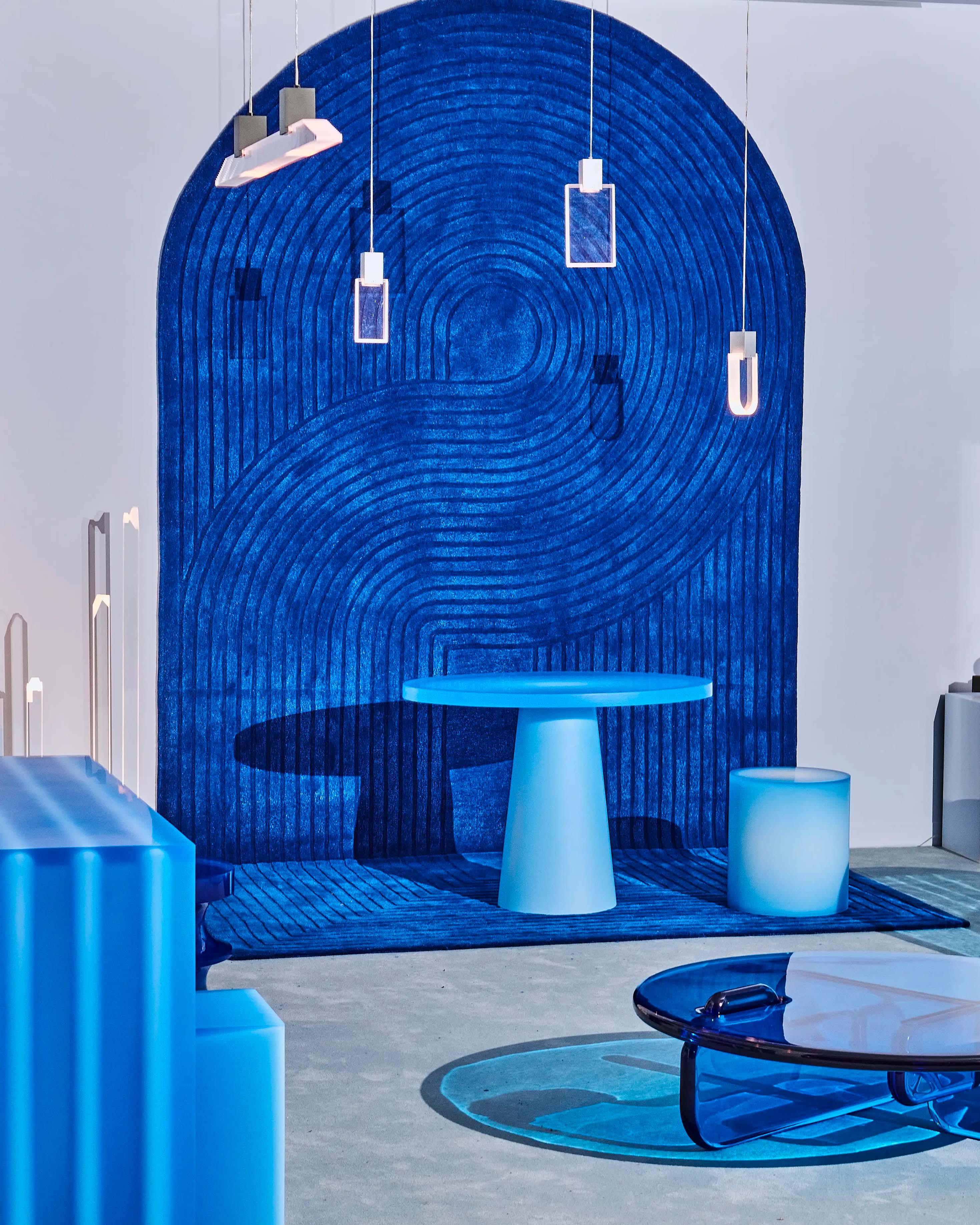 Modern Elliptical Epoxy Resin Contemporary Breakfast Table in Gradient Blue by Facture For Sale